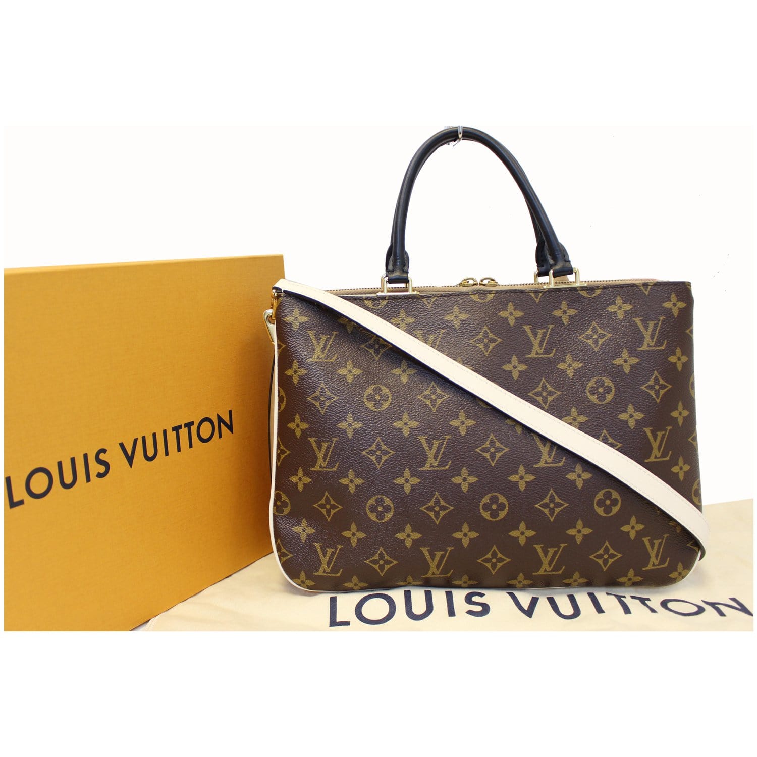 Mille Feuille: Louis Vuitton Luggage