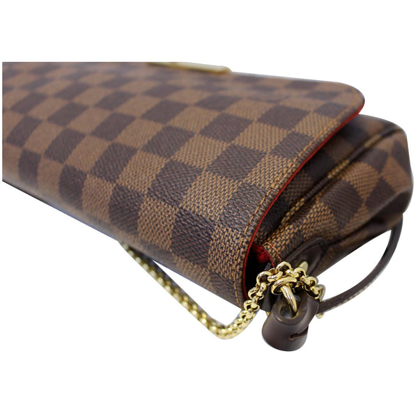 Louis Vuitton Favorite MM Damier Crossody Bags - Side View