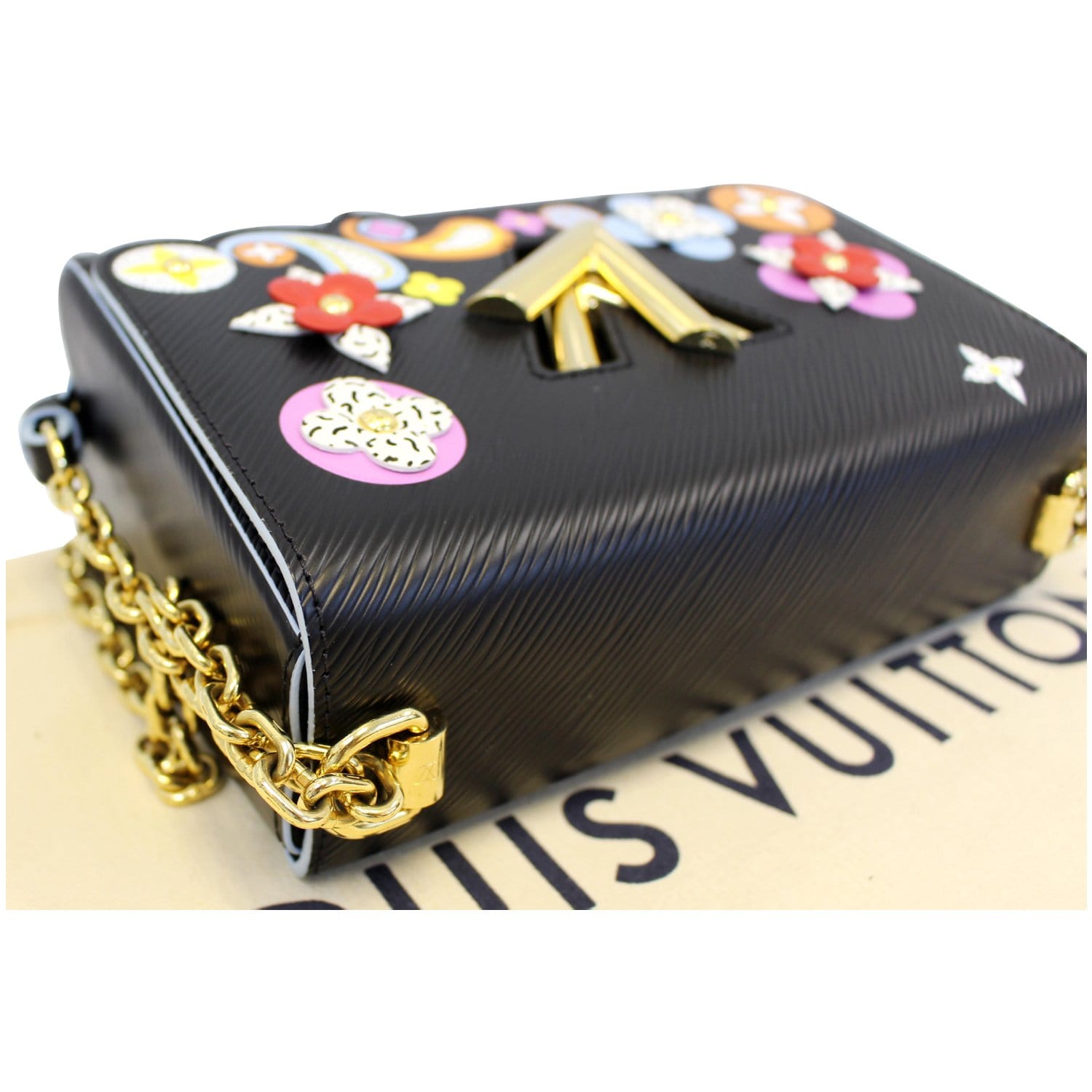 Louis Vuitton Epi Leather Twist MM Shoulder Bag (SHF-22700) – LuxeDH
