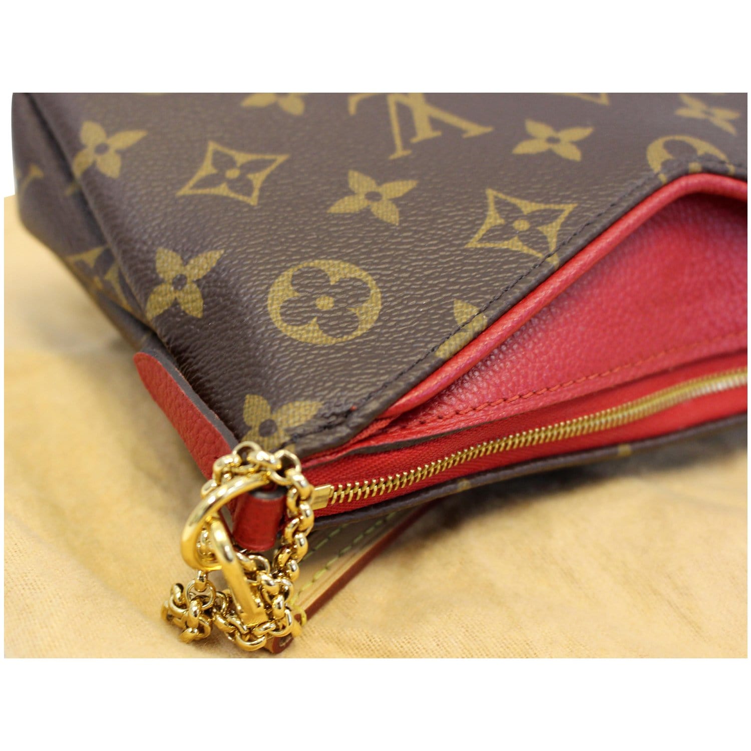 Louis Vuitton, Bags, Beautiful Louis Vuitton Monogram Pallas Clutch  Crossbody