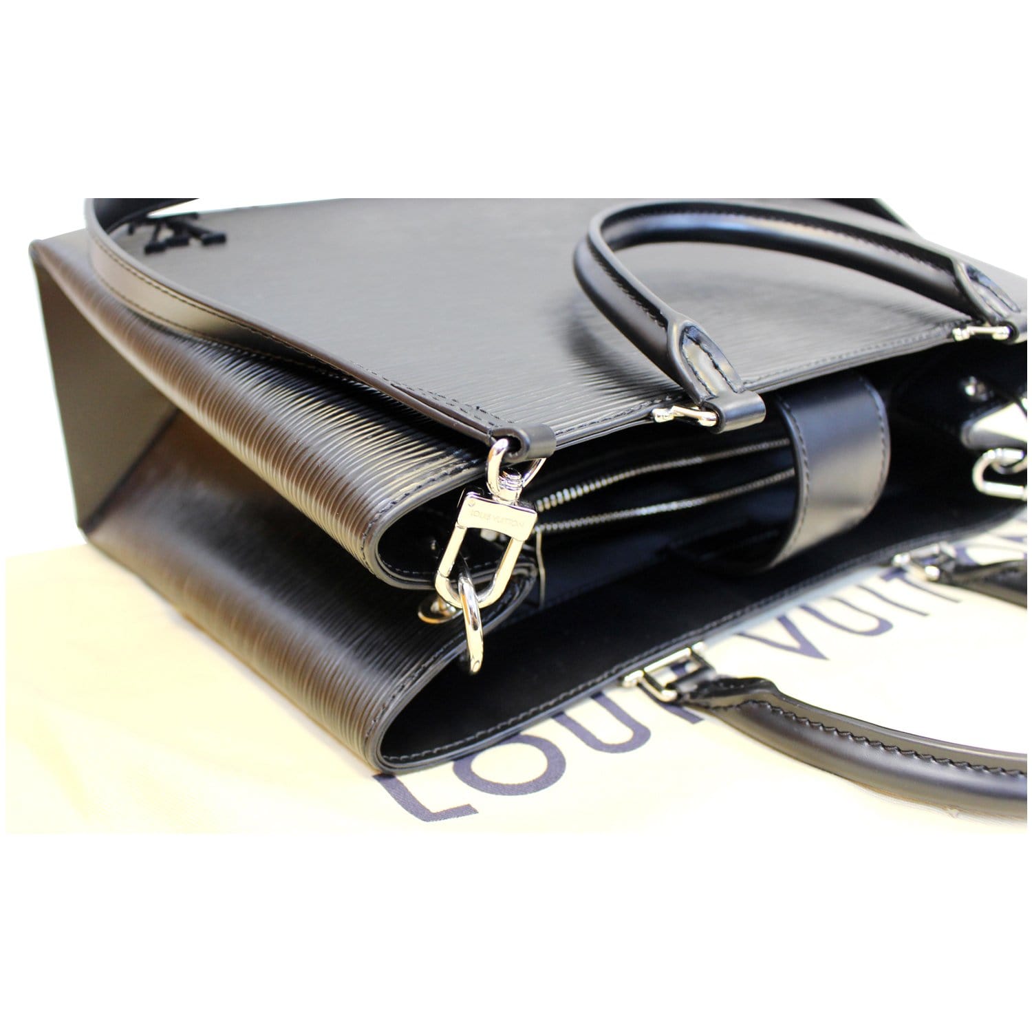 Louis Vuitton Kleber Handbag Epi Leather MM at 1stDibs