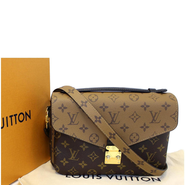 LOUIS VUITTON Crossbody - Pochette metis Monogram Reverse Canvas Bag