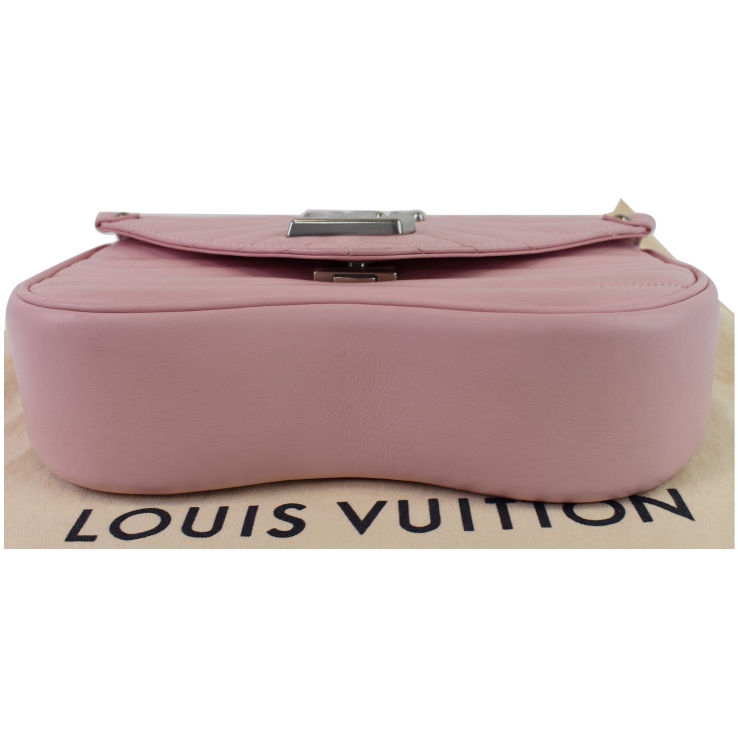 LOUIS VUITTON New Wave MM Chain Shoulder Bag Leather 2Way Pink