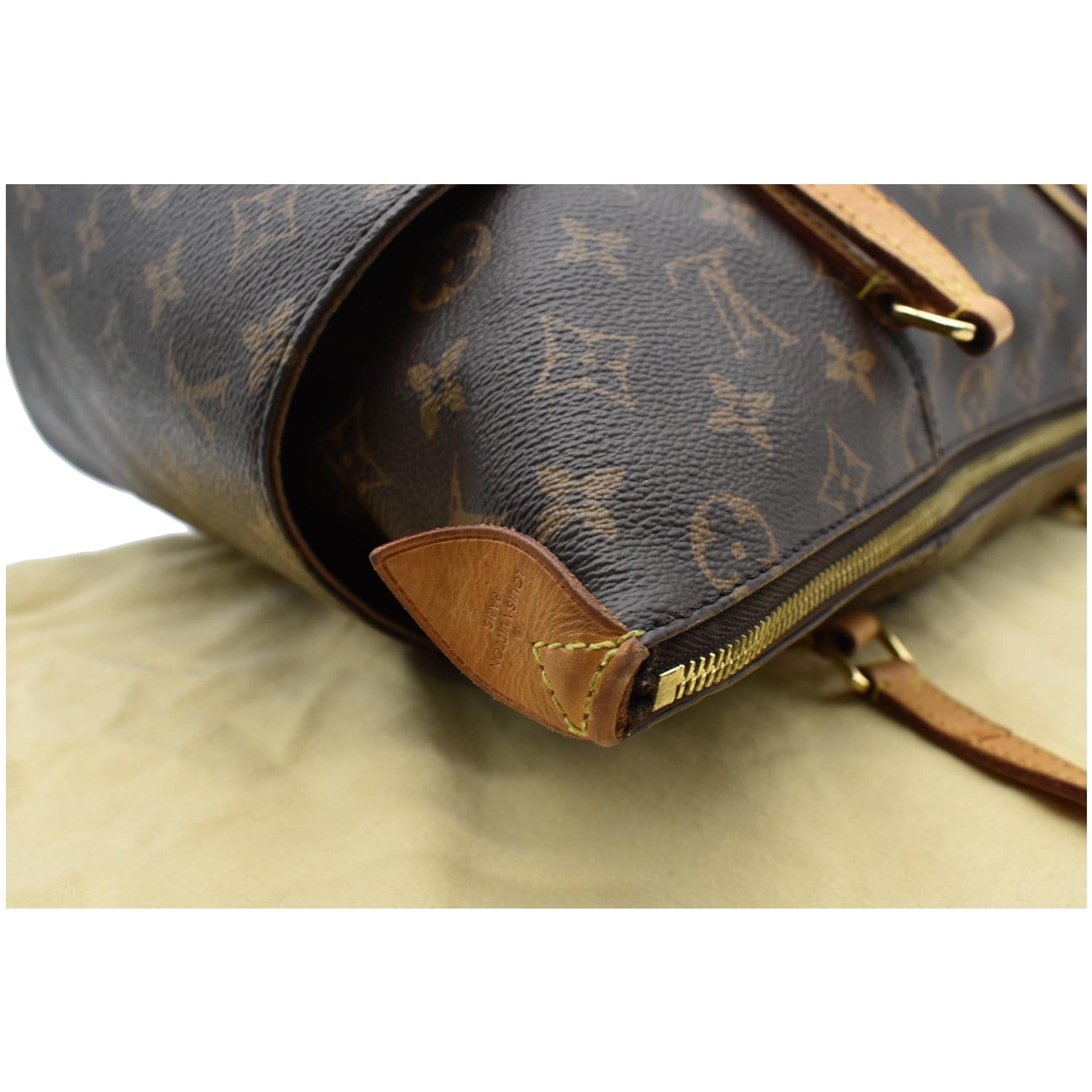 Louis Vuitton Monogram Canvas And Leather Totally MM Bag Louis