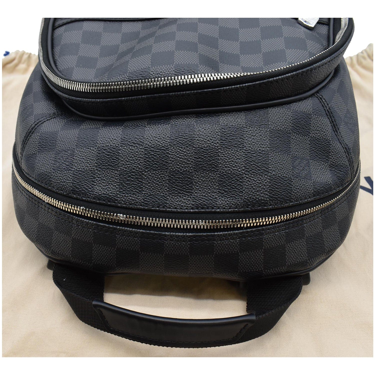 Louis Vuitton Damier Graphite Michael Backpack - Black Backpacks, Bags -  LOU782705