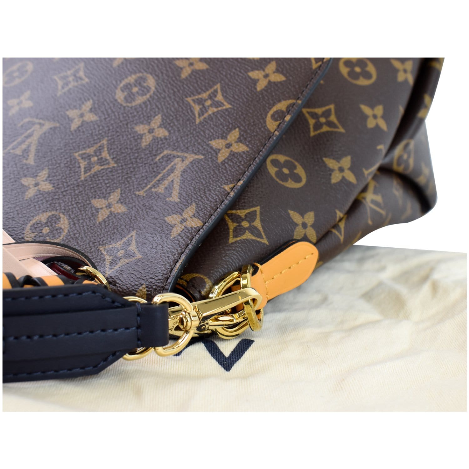 Louis Vuitton Braided Handle Beaubourg Handbag Monogram Canvas MM -  ShopStyle Shoulder Bags