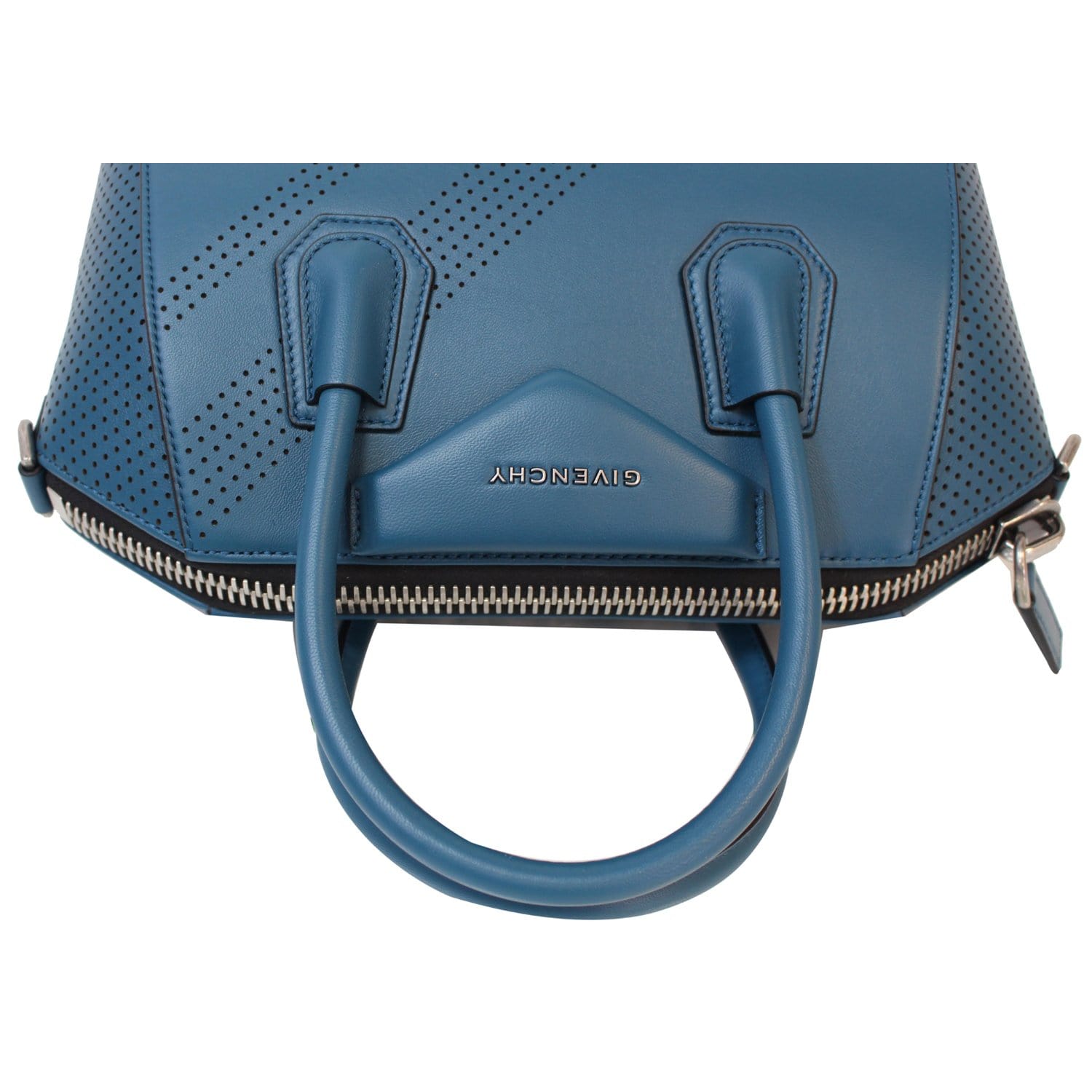 Antigona leather clutch bag Givenchy Blue in Leather - 22911827