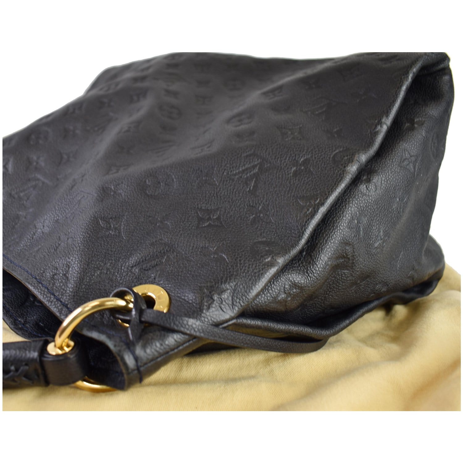 Artsy leather handbag Louis Vuitton Black in Leather - 34619213
