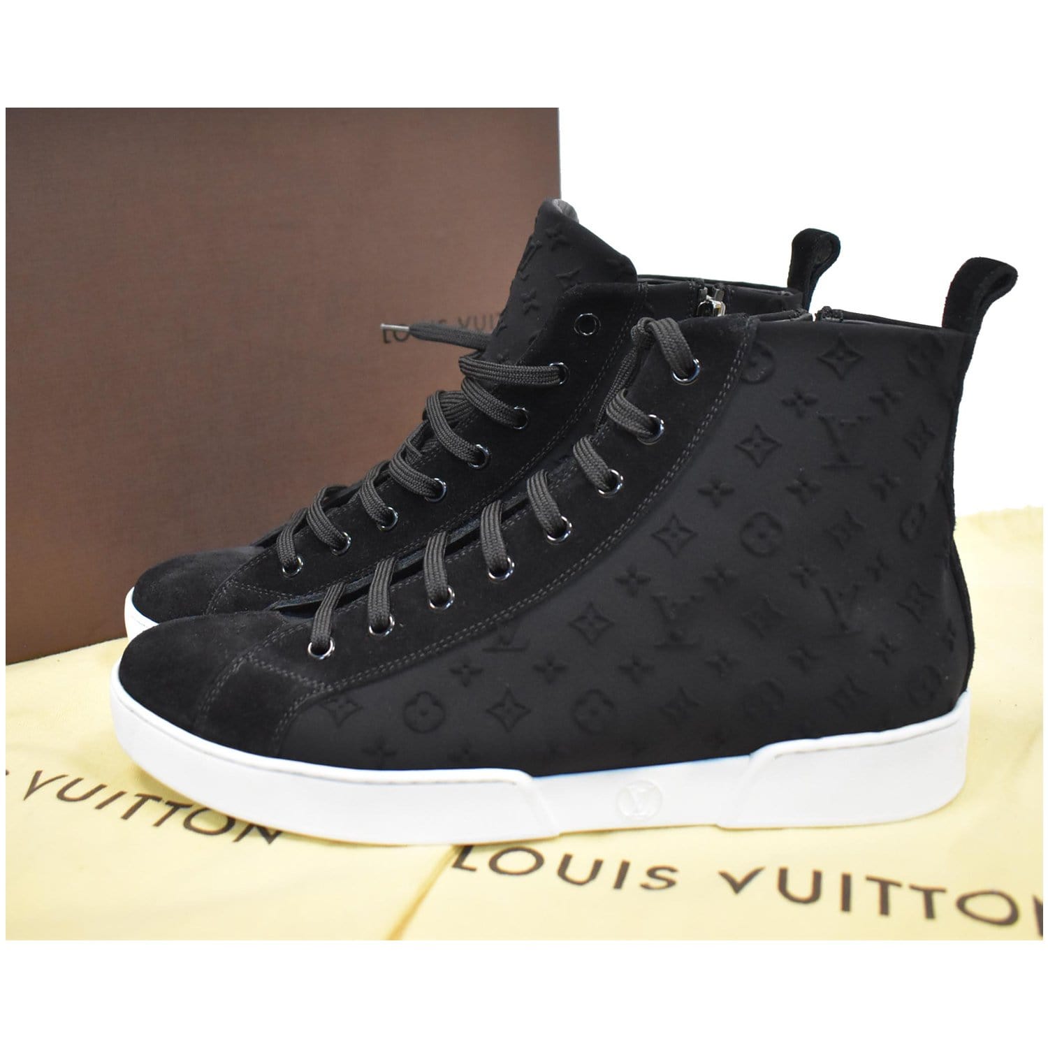 Louis Vuitton suede sneakers. Size LV 11. Black and Charcoal
