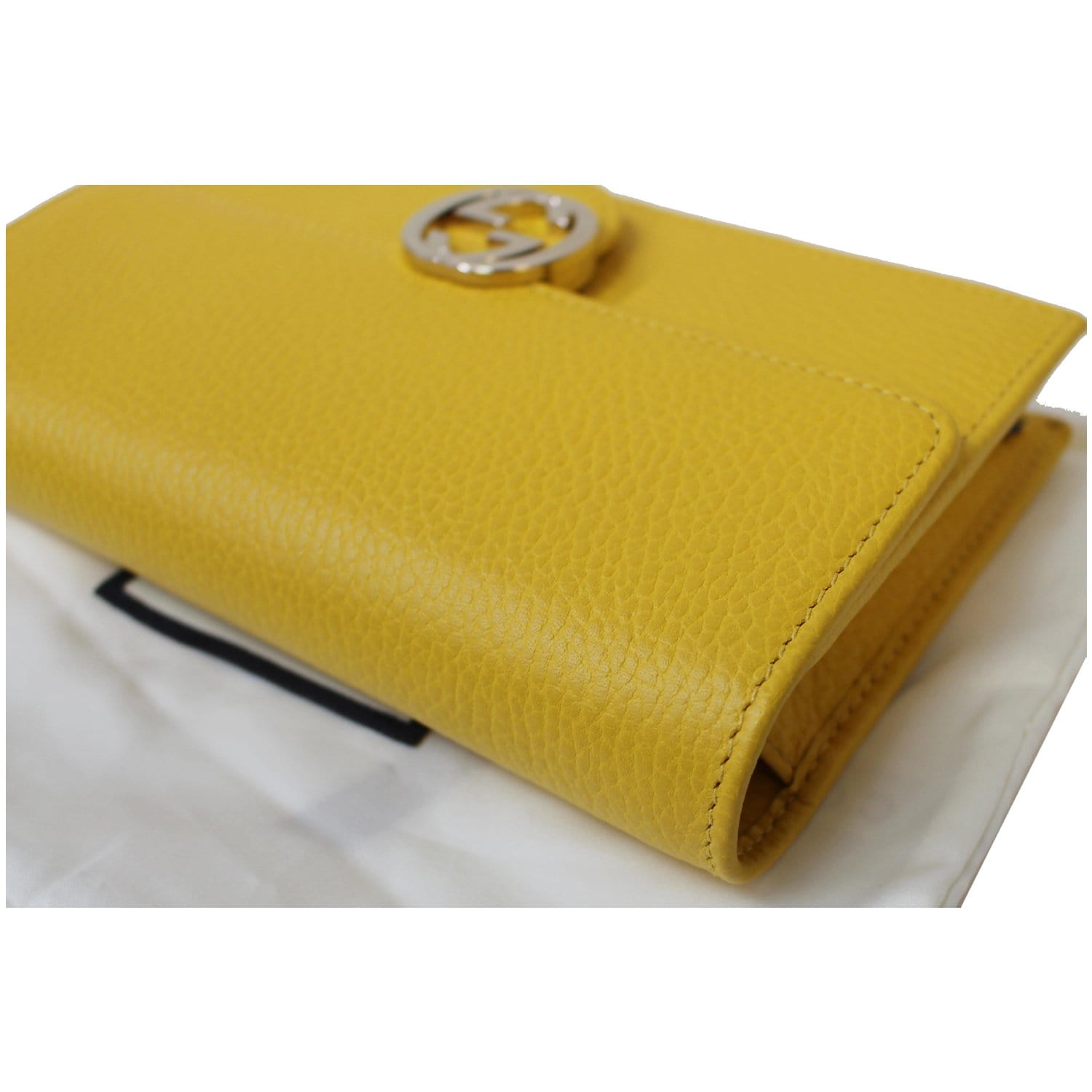 Interlocking leather crossbody bag Gucci Yellow in Leather - 32450062