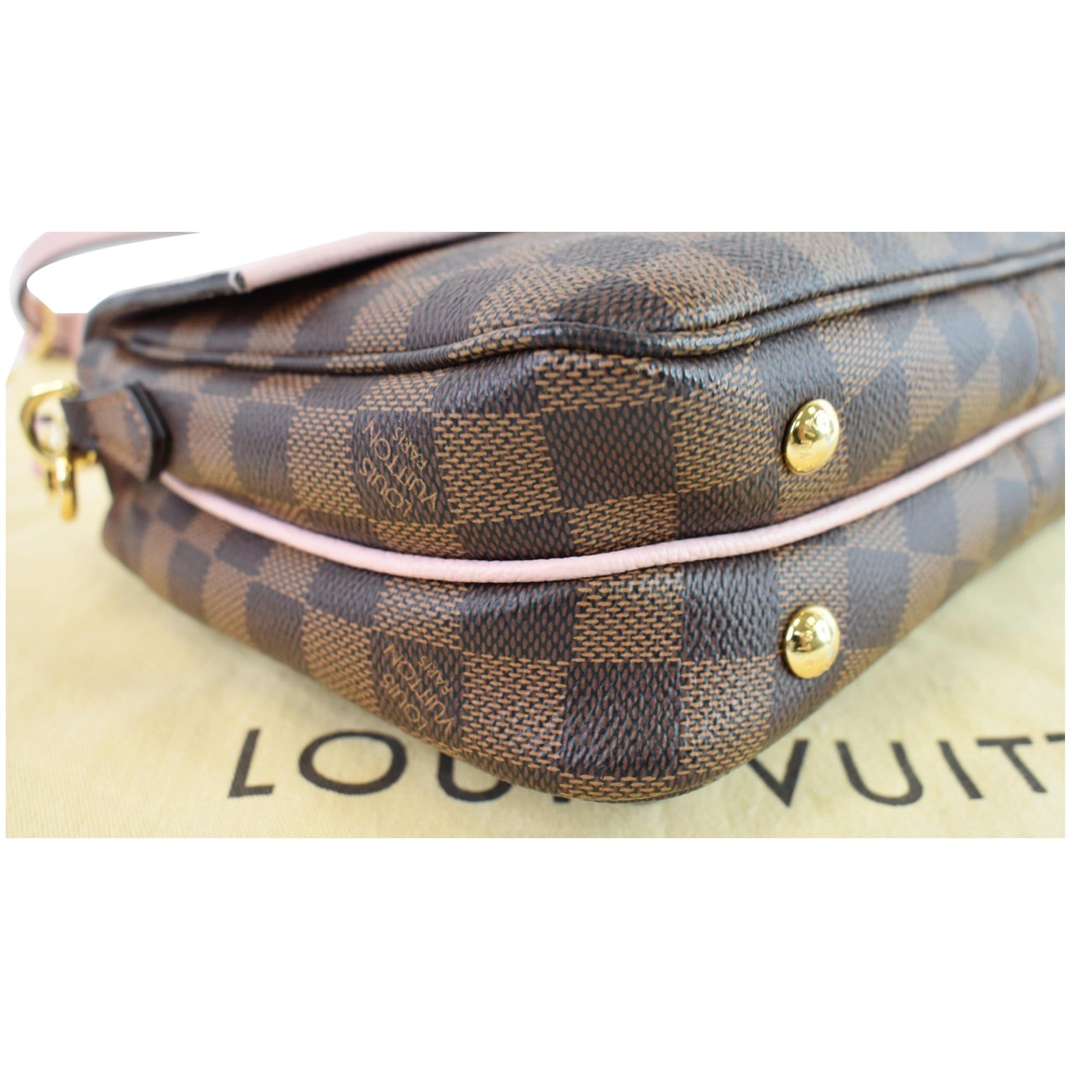 Louis Vuitton Clapton Crossbody Bag Full Review! 