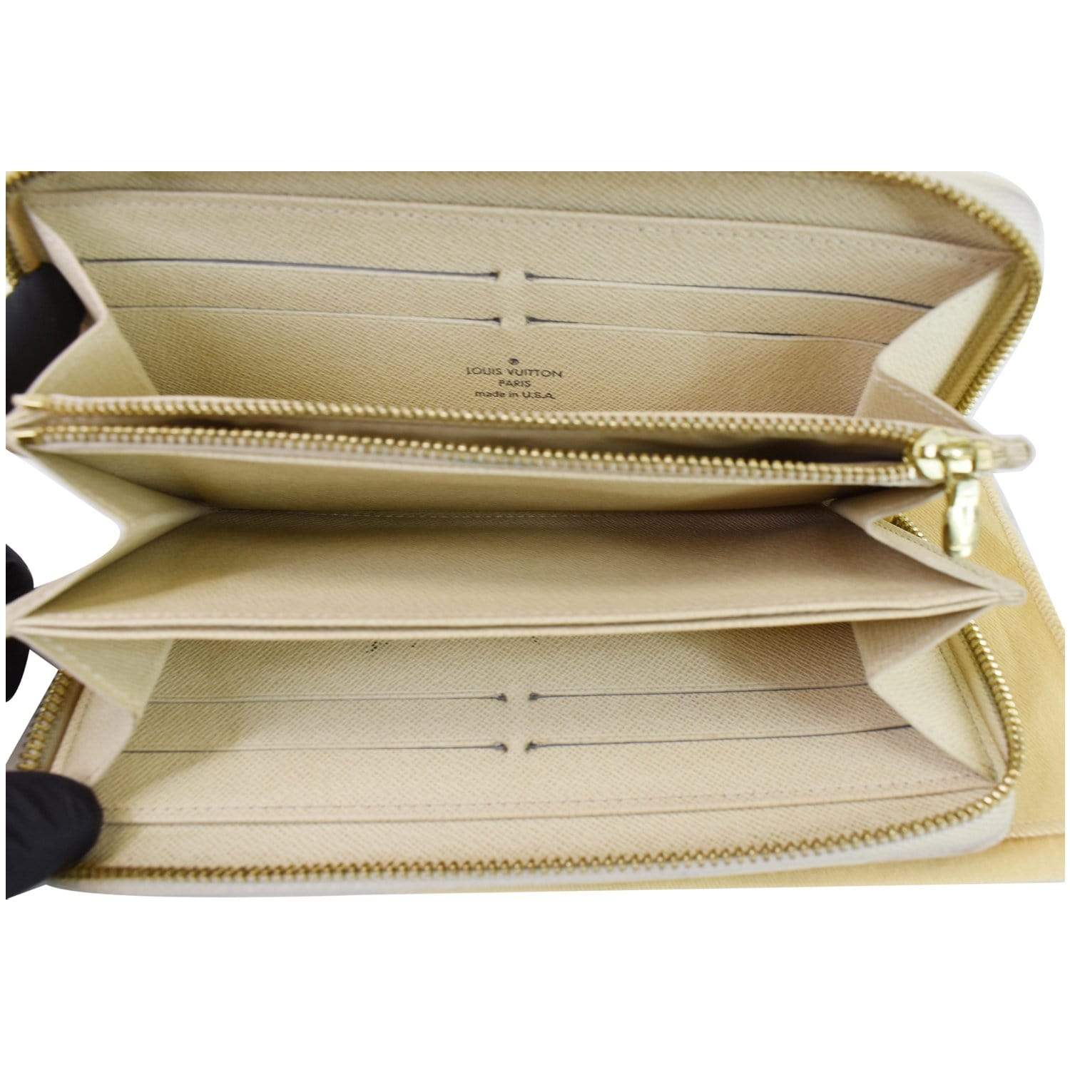 Louis Vuitton Damier Azur Long Zippy Wallet.Made in Spain. Date code: CA2038