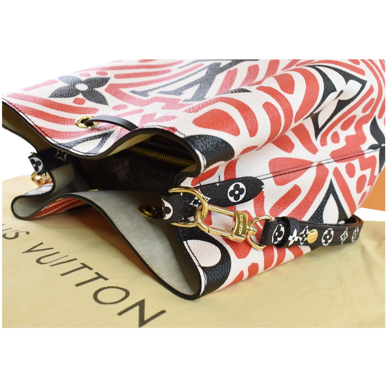 Louis Vuitton Crafty NeoNoe MM Bag – ZAK BAGS ©️