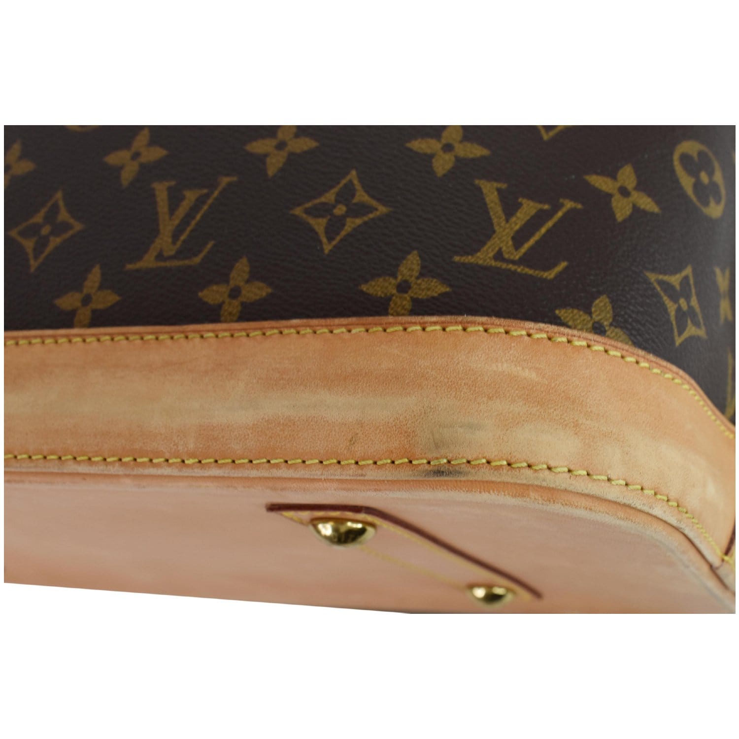Louis Vuitton Alma Handbag 338700