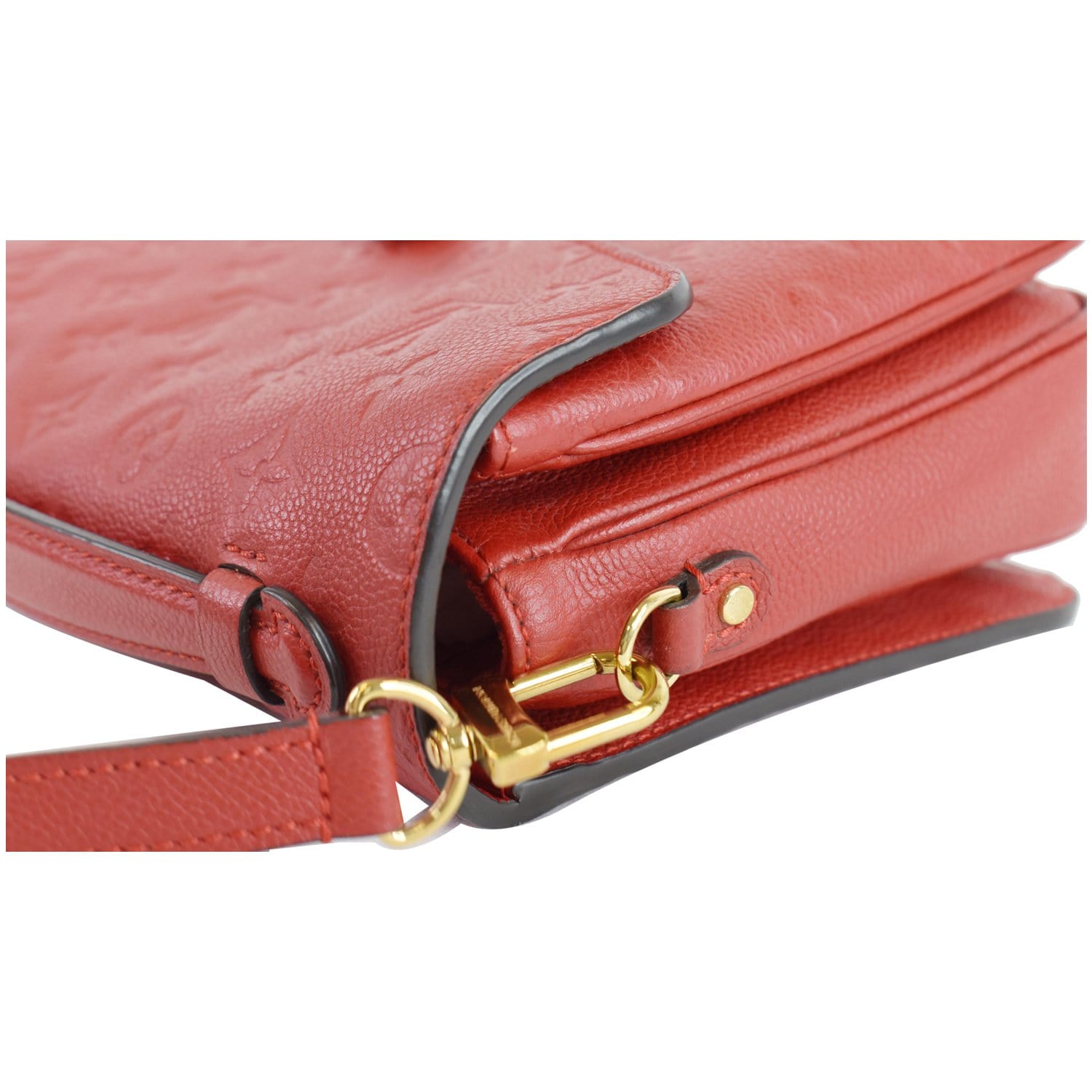 Metis leather crossbody bag Louis Vuitton Red in Leather - 25522434