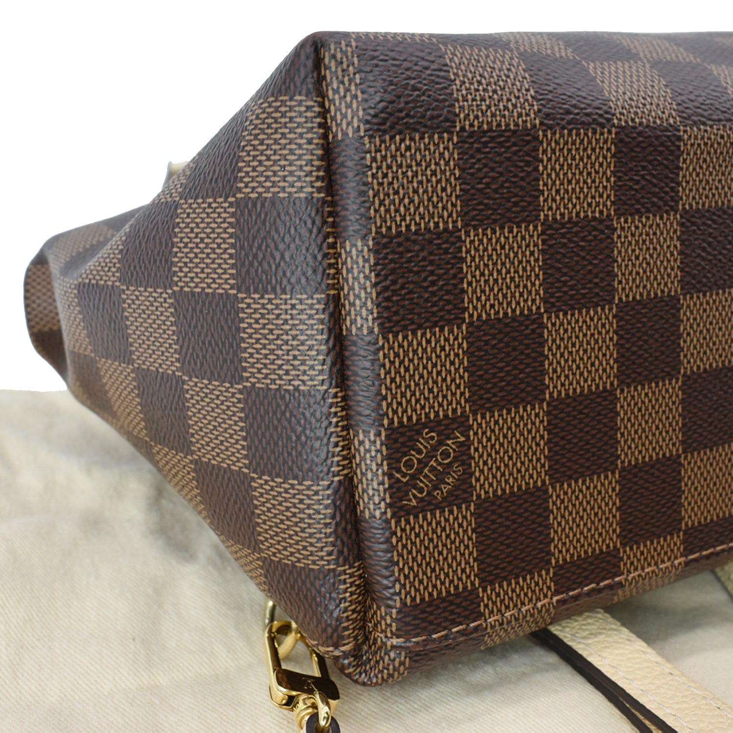 LOUIS VUITTON Damier Ebene Clapton Backpack in Creme – Steph's Luxe Shop