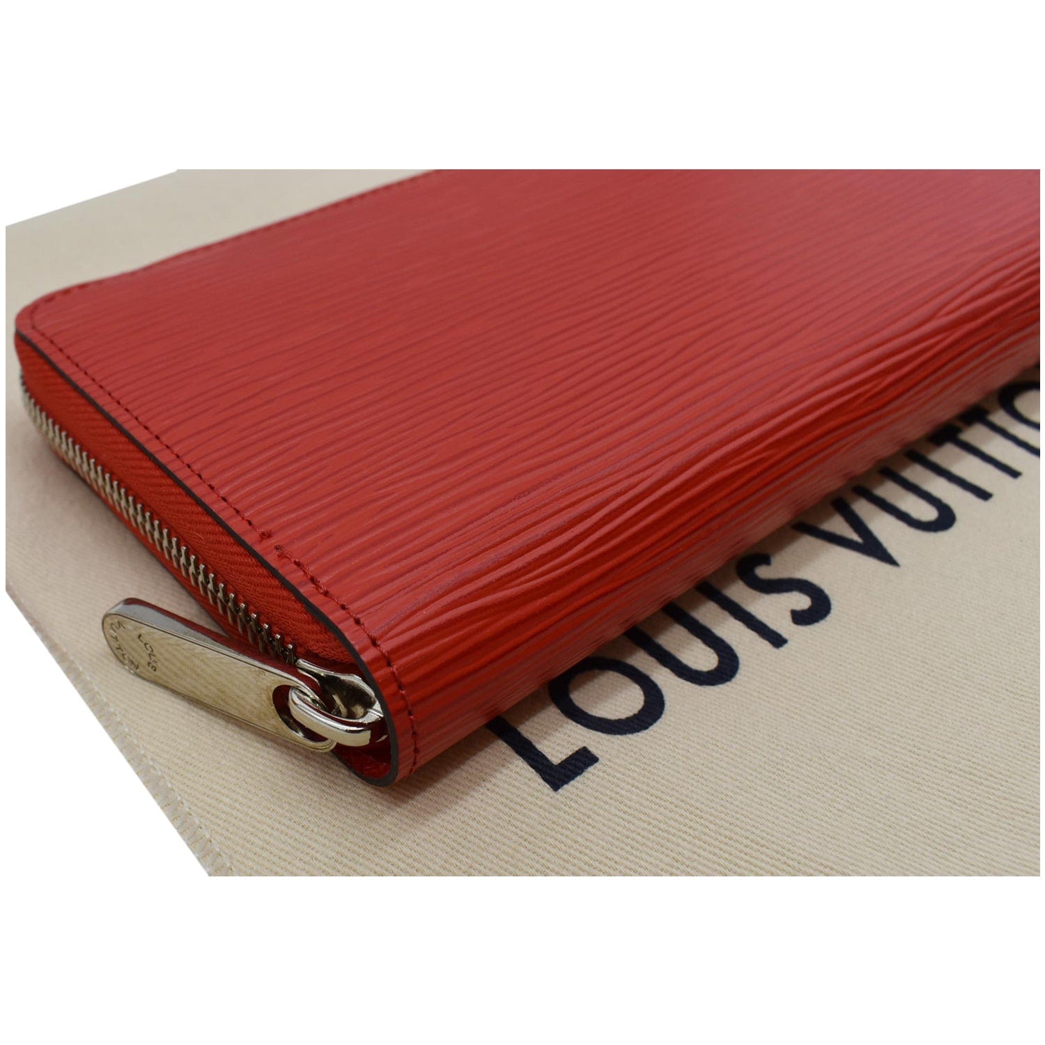 Louis Vuitton Old Style Zippy Wallet - LVLENKA Luxury Consignment