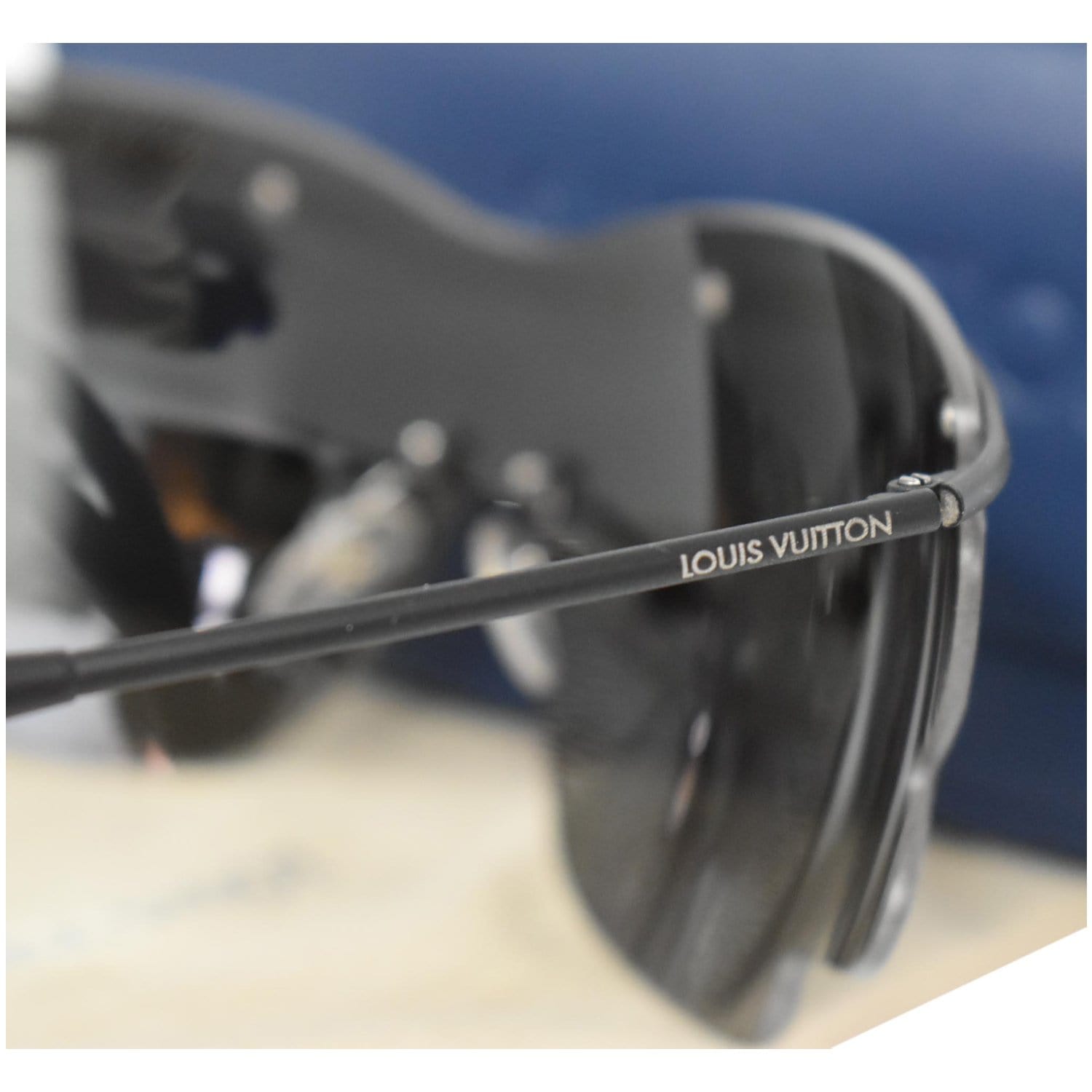 Louis Vuitton 2022-23FW Unisex Blended Fabrics Studded Square Metallic  Sunglasses (Z1700U Z1701U)