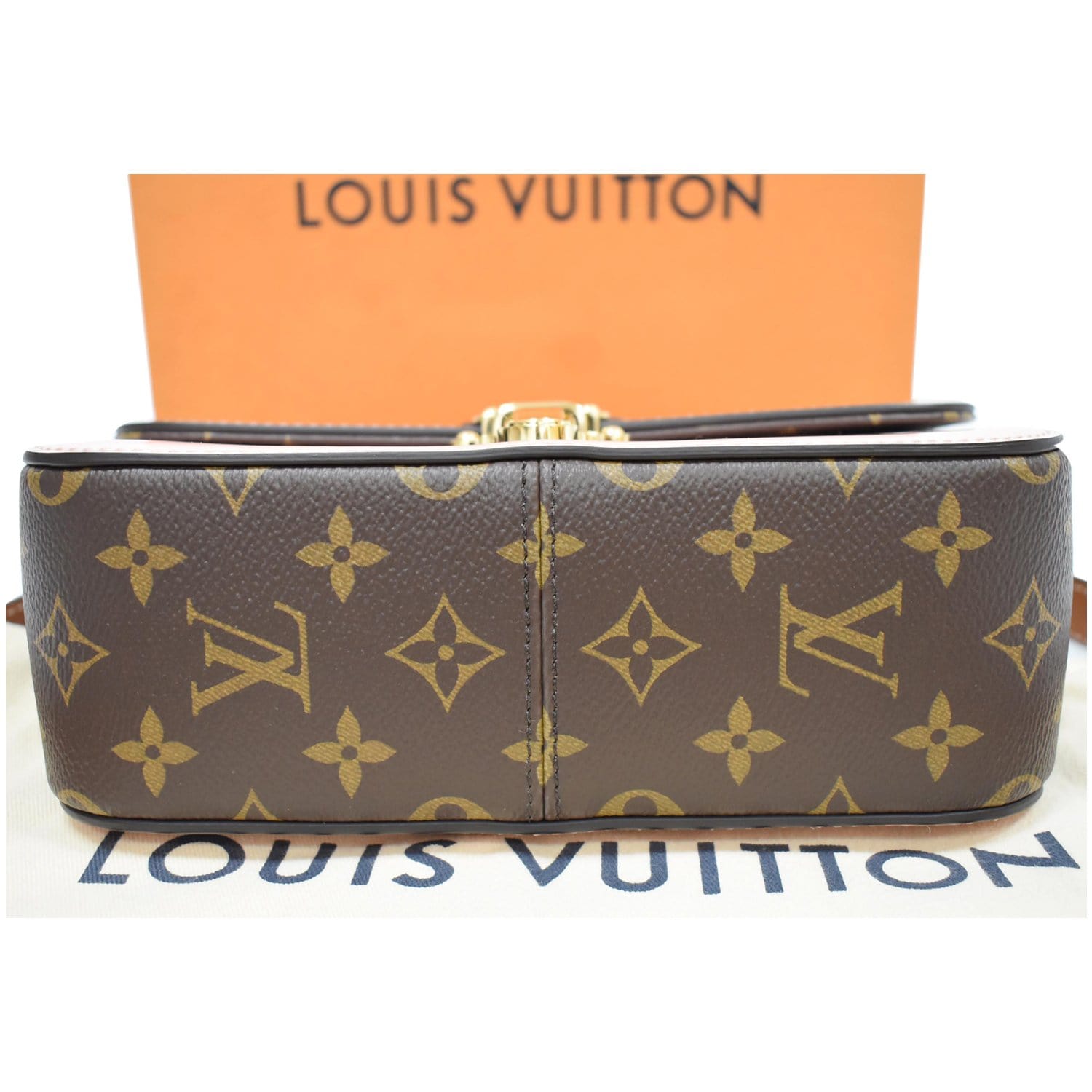 Louis Vuitton Cherrywood Handbag Vernis with Monogram Canvas BB Pink  20457477