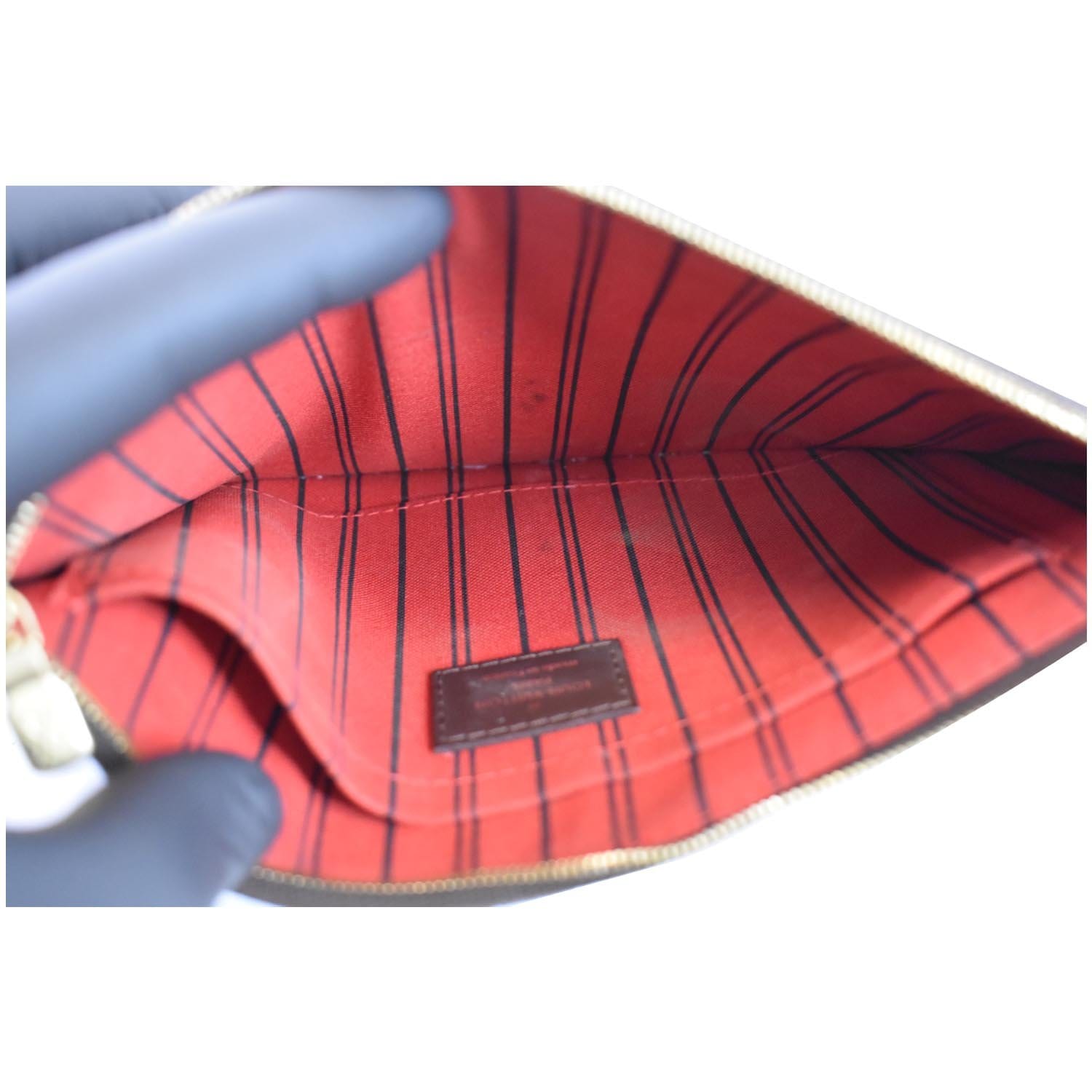 Louis Vuitton Damier Ebene Neverfull Pochette PM Wristlet Pouch Leather  ref.611901 - Joli Closet