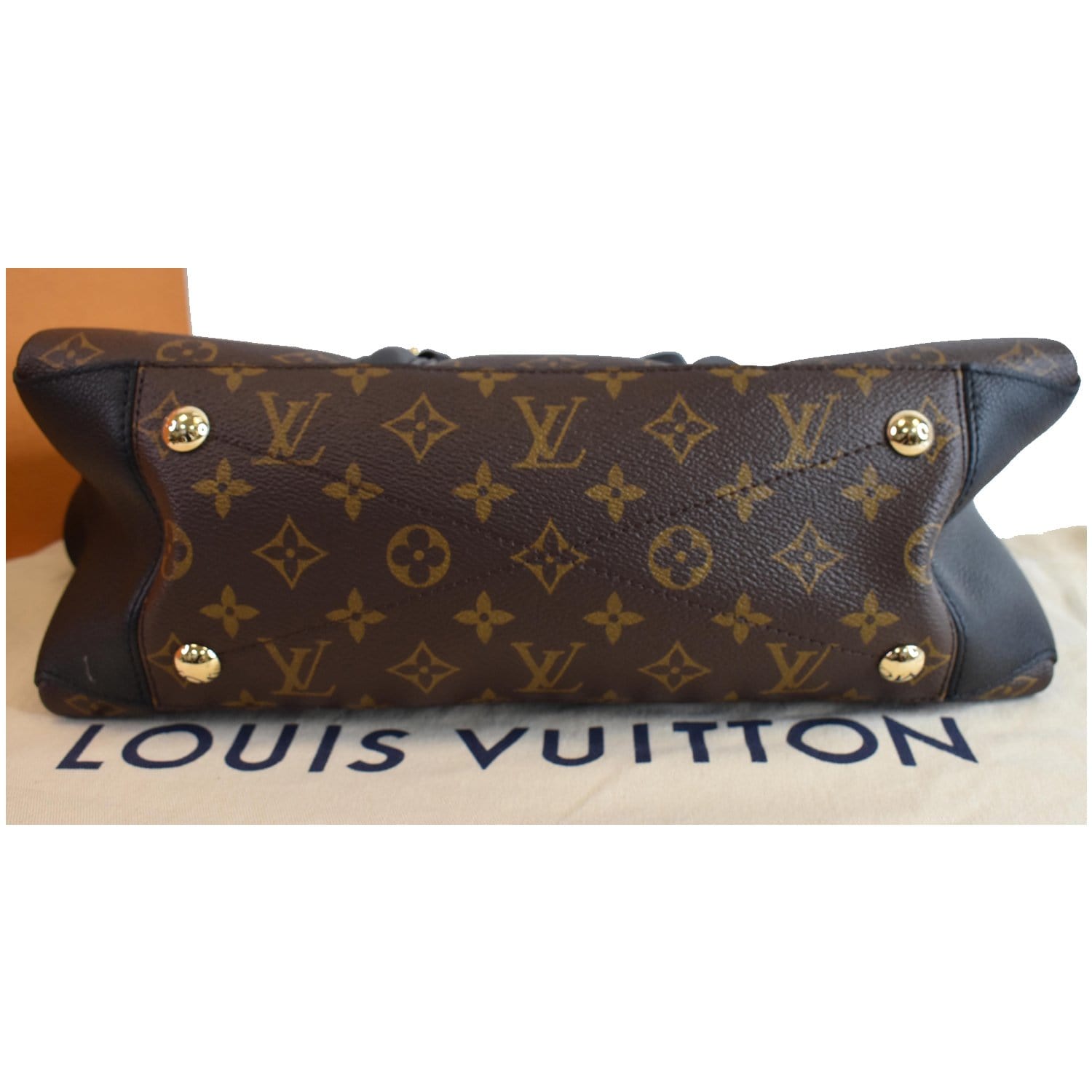 Shop Louis Vuitton Soufflot Mm by CITYMONOSHOP