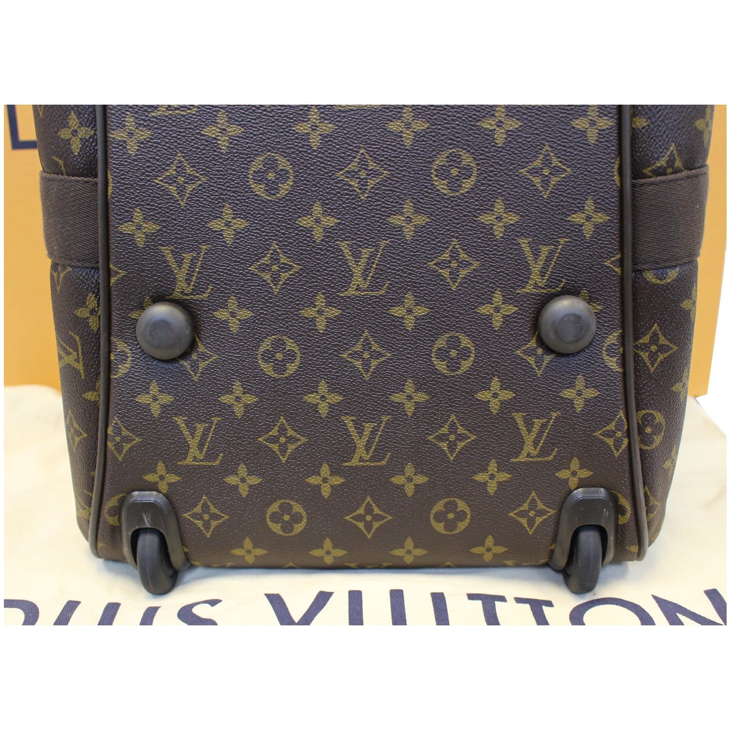 Louis Vuitton, Bags, Louis Vuitton Rolling Weekender Bag Like New