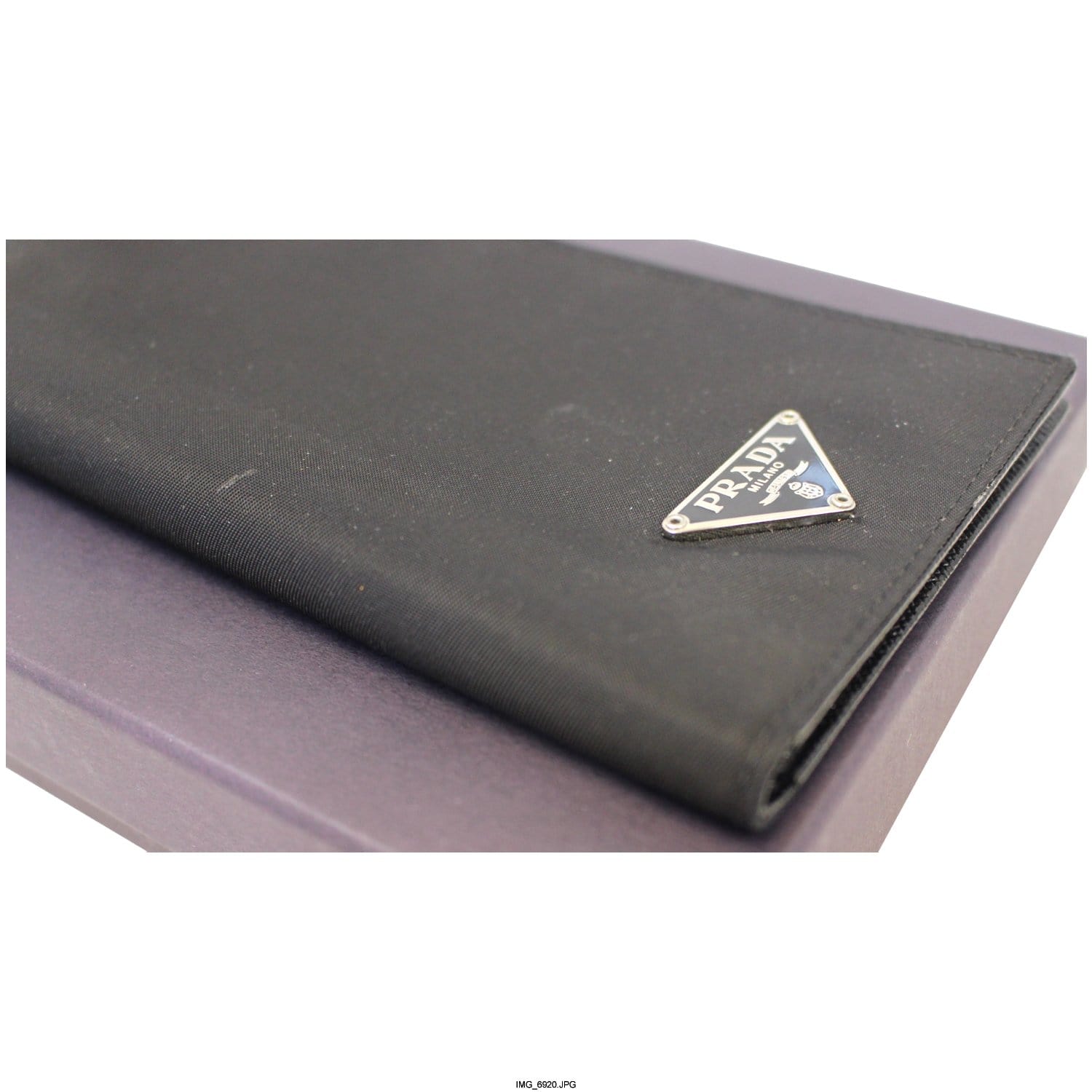 Designer Checkbook Covers & Leather Checkbook Covers