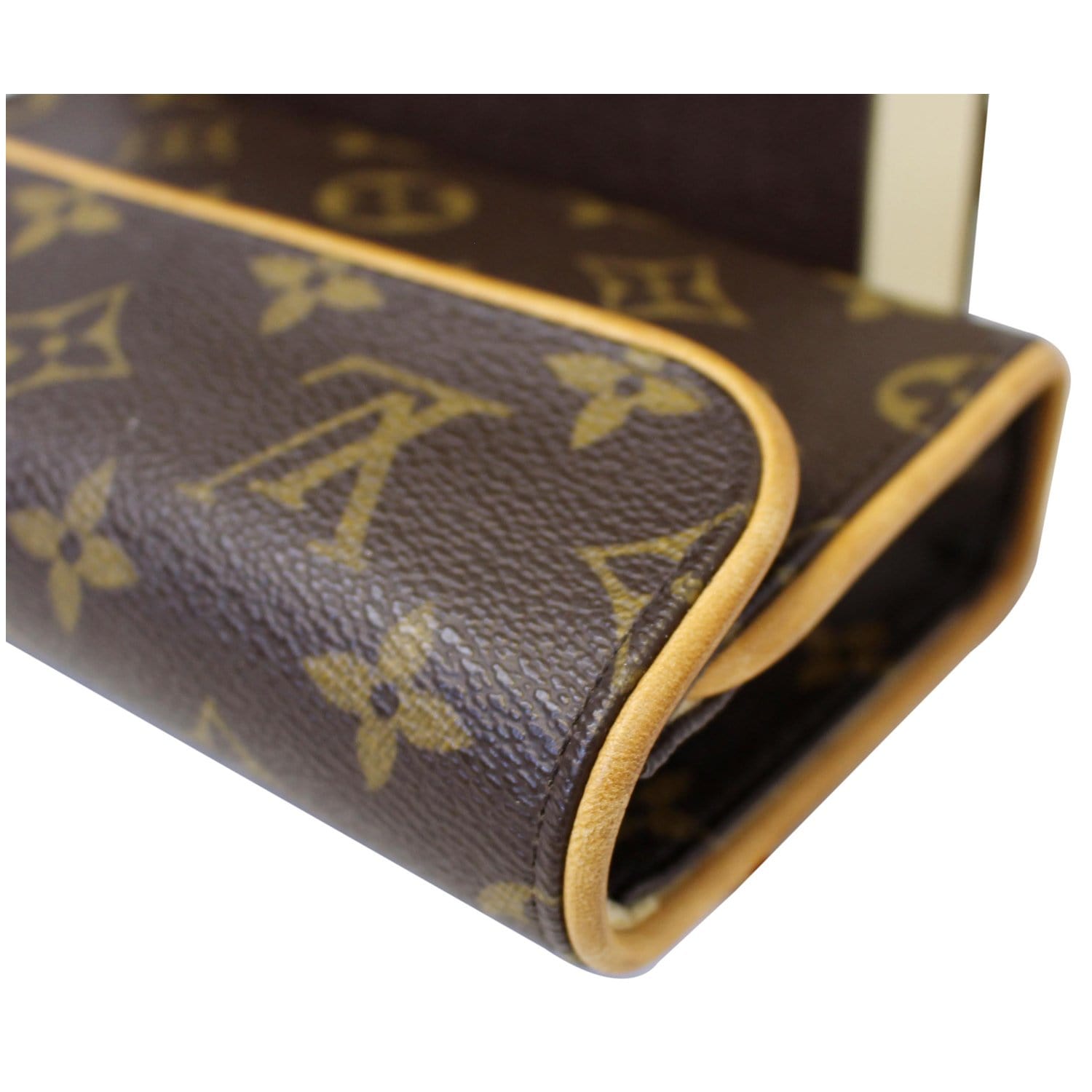 Louis Vuitton Brown Monogram Pochette Florentine Cloth ref.1018838 - Joli  Closet