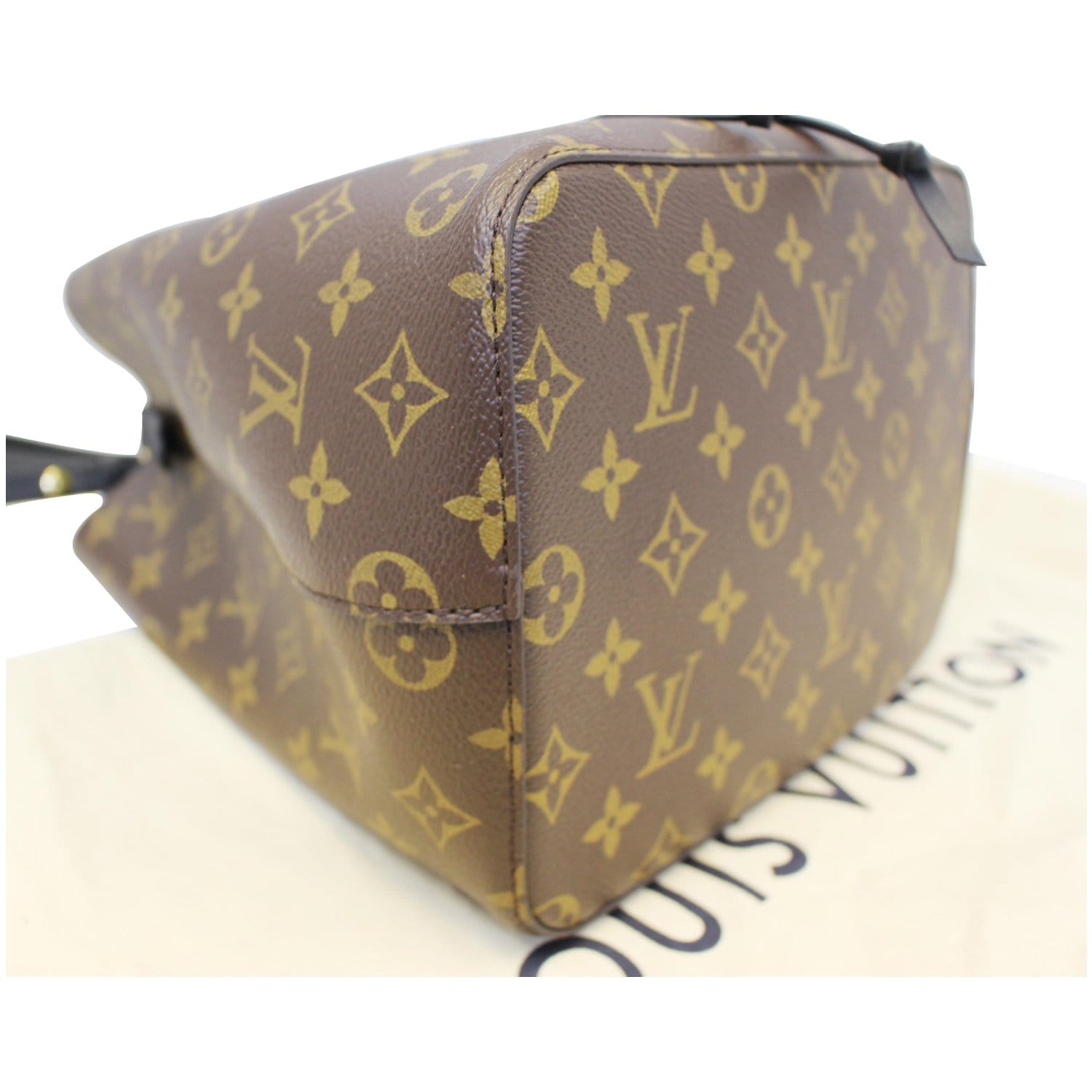 💕Super Rare and Popular!💕 Excellent Condition Louis Vuitton LV Neo Noe In  Monogram Canvas and Red Leather Trim.