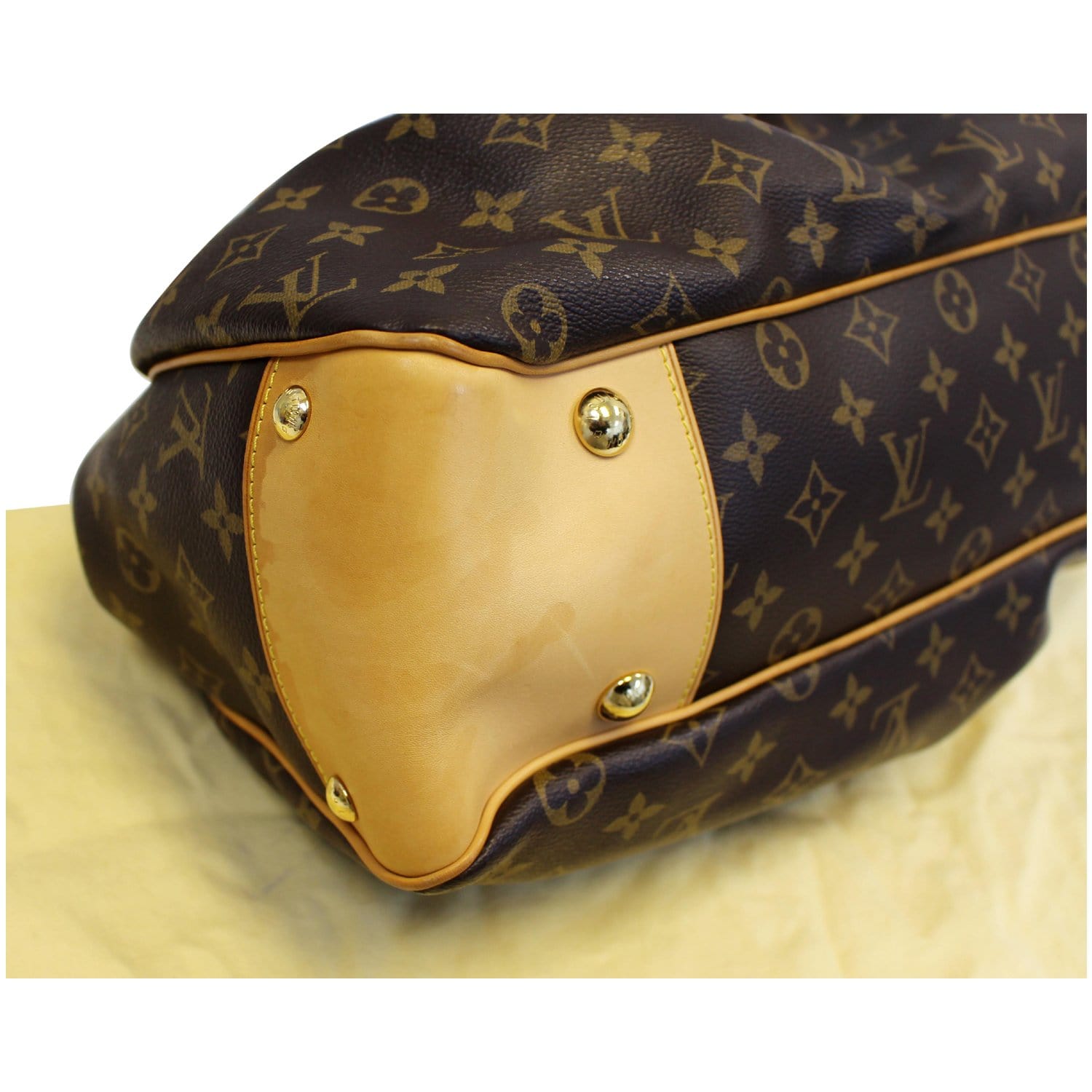 Louis Vuitton, Bags, Louis Vuittonboetie Mm Handbag