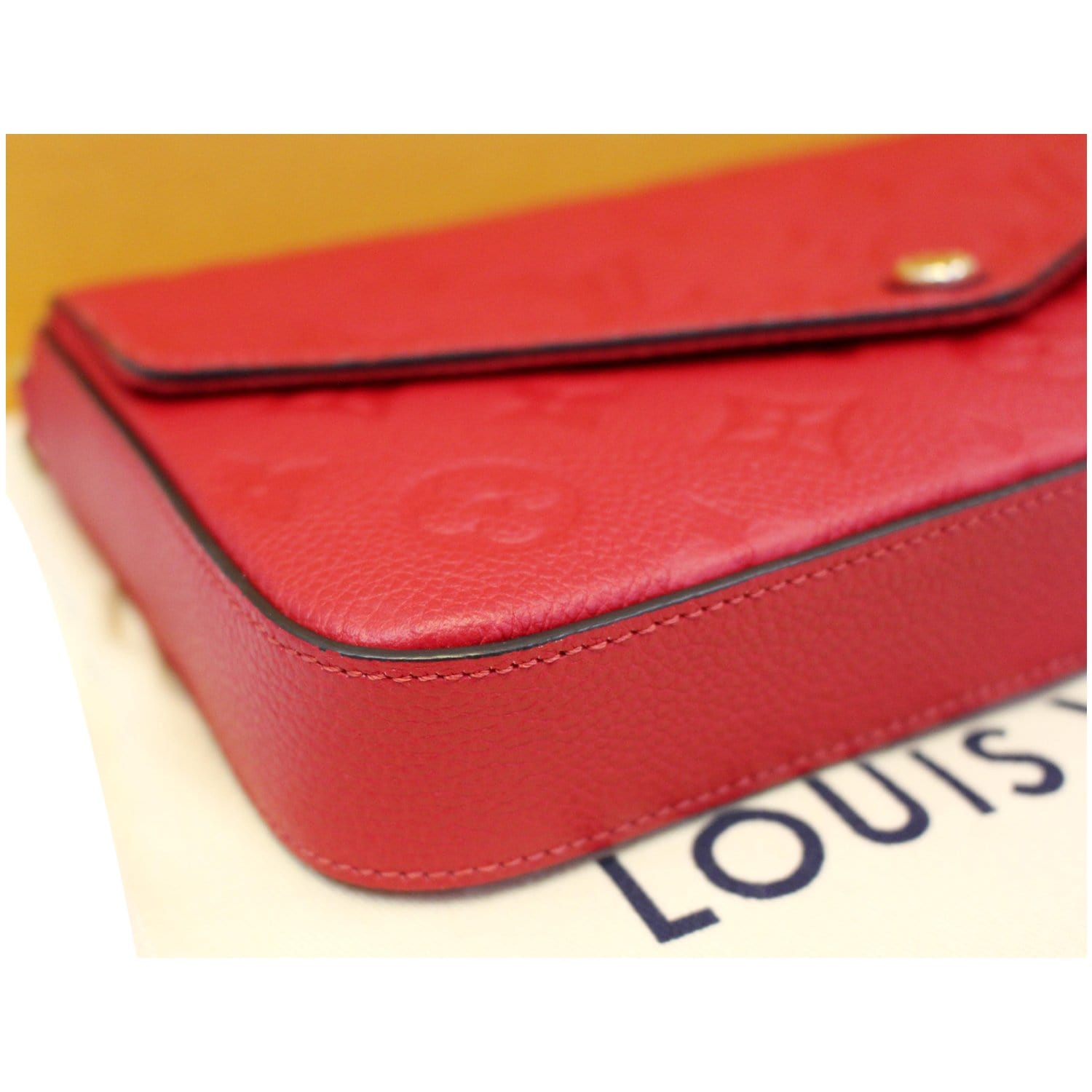 LOUIS VUITTON Empreinte Pochette Felicie Chain Wallet Cherry - MyDesignerly