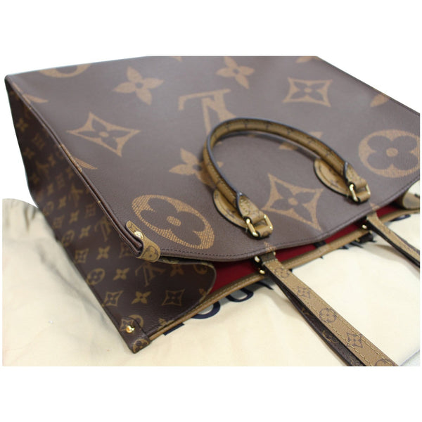 LOUIS VUITTON Onthego Reverse Monogram Giant Canvas Shoulder Bag Brown