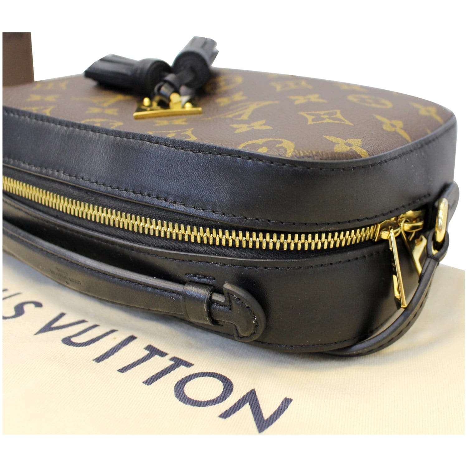 LOUIS VUITTON Monogram Empreinte Saintonges Shoulder Bag Tassel Leather  Noir Black M44593