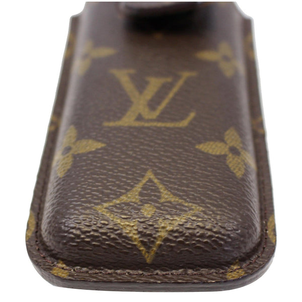 Close view Lv Etui Telephone International Phone Case