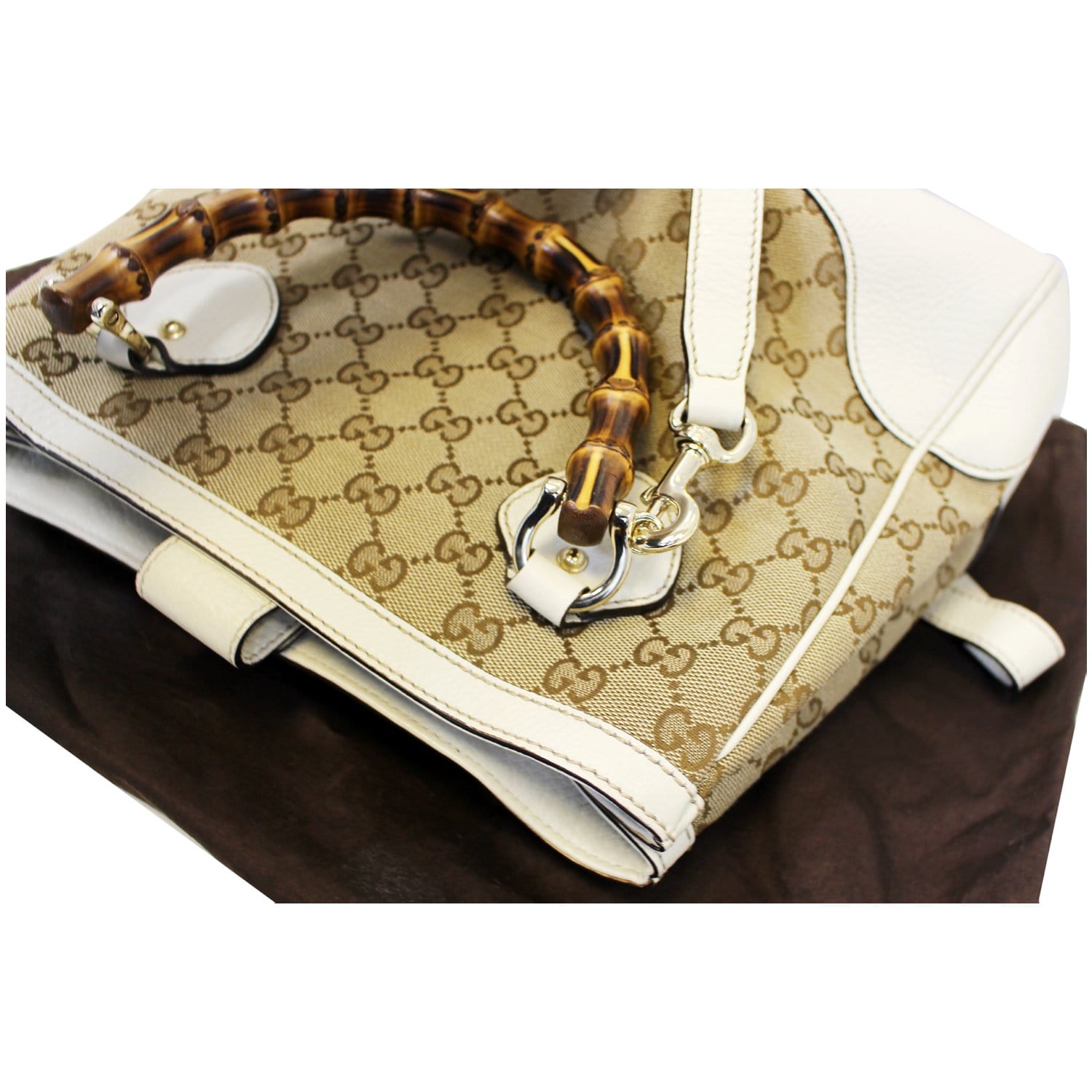 Gucci Bamboo GG Canvas Handbag (SHG-27277) – LuxeDH