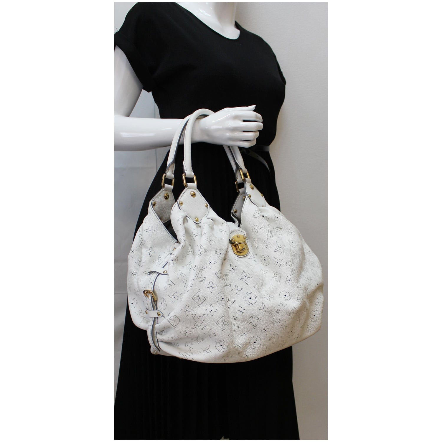 Louis Vuitton Mahina Leather Hobo Bag