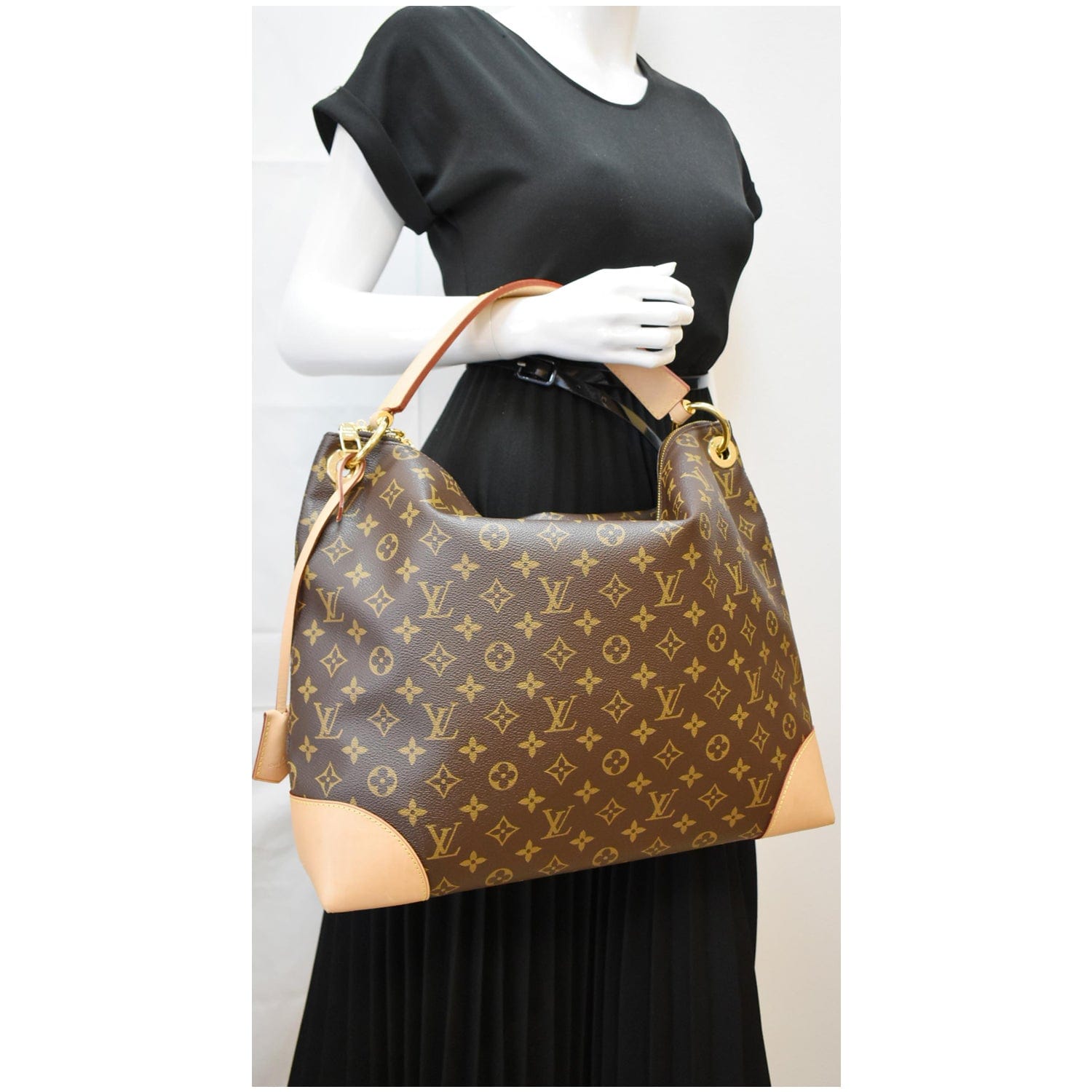 LOUIS VUITTON Monogram Shoulder Bag Berri PM M41623 Brown /350516