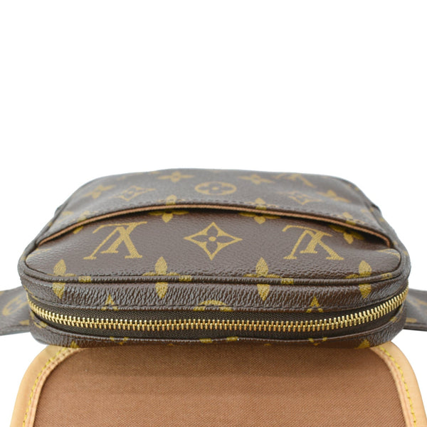 LOUIS VUITTON Bosphore Monogram Canvas Bumbag Brown