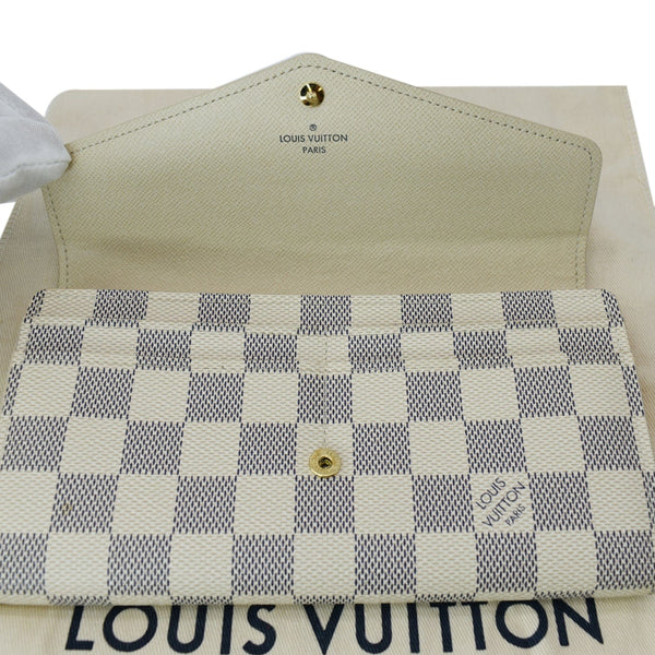 LOUIS VUITTON Damier Azur Sarah Wallet White