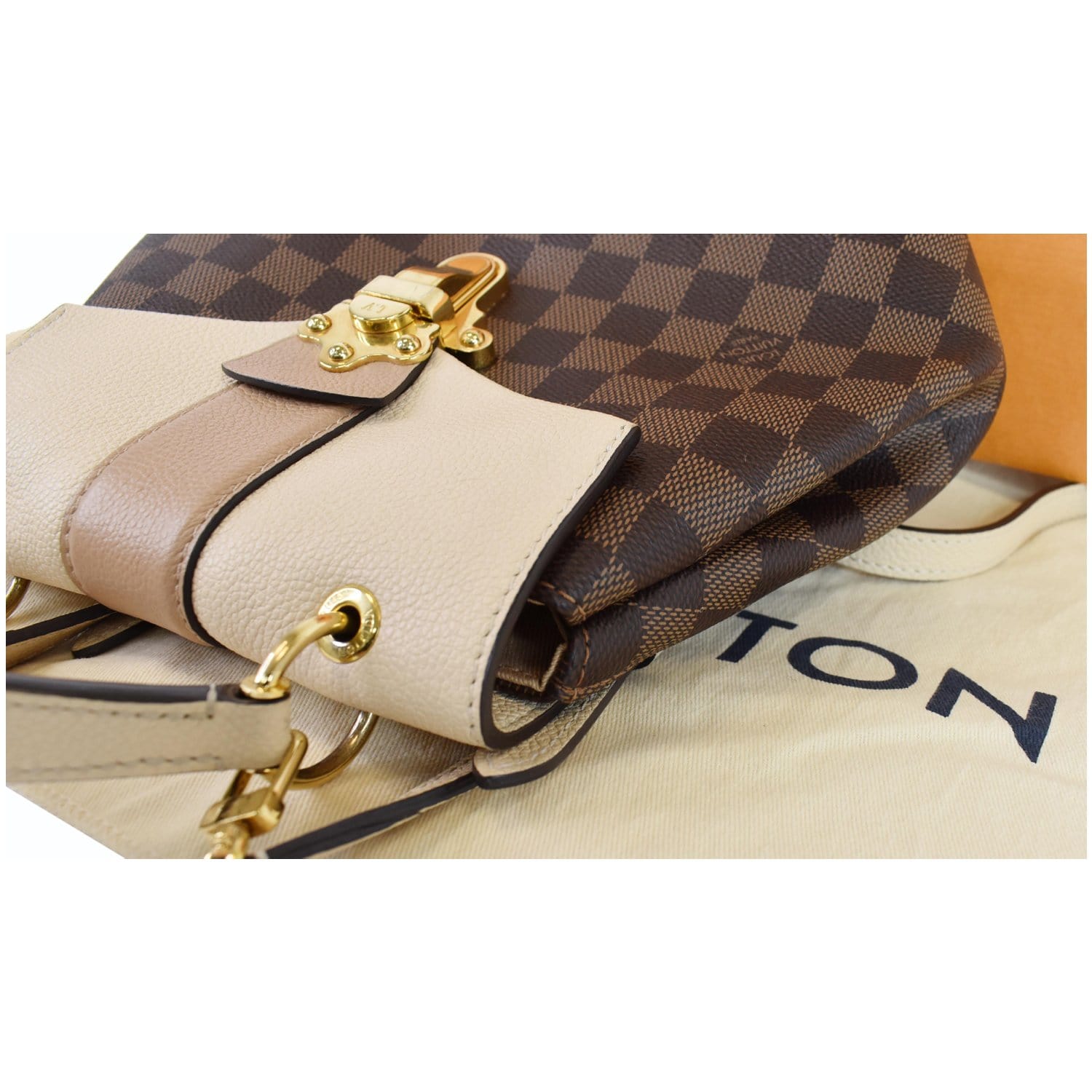 Clapton leather backpack Louis Vuitton Brown in Fabric - 32466080