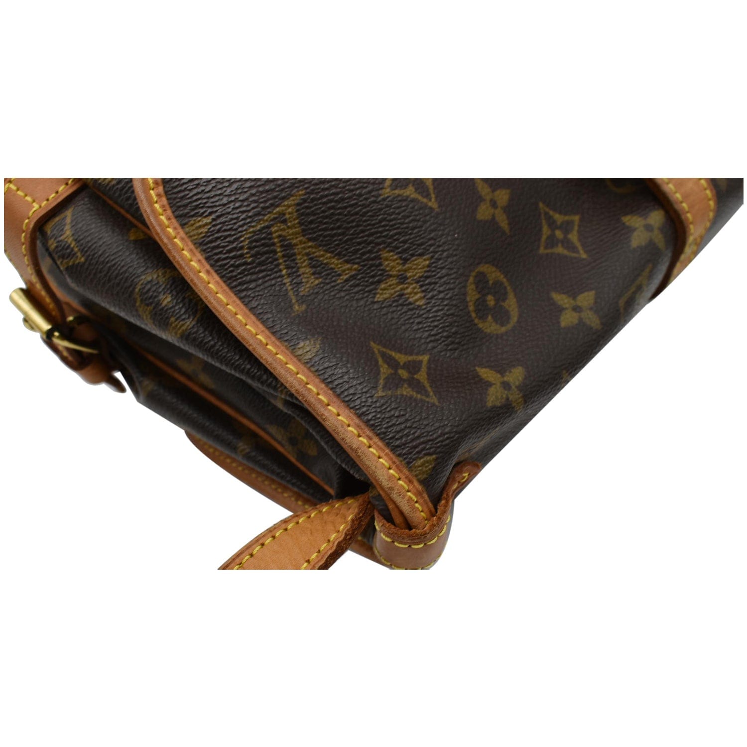 Saumur leather crossbody bag Louis Vuitton Brown in Leather - 35190011
