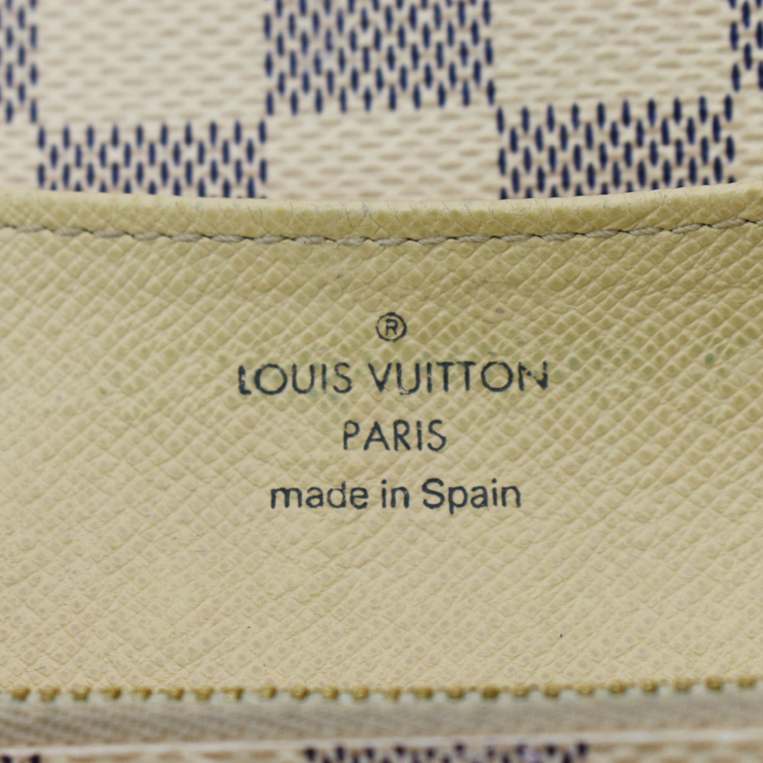Louis Vuitton Damier Azur Pattern Coated Canvas Emilie Wallet - Neutrals  Wallets, Accessories - LOU806582