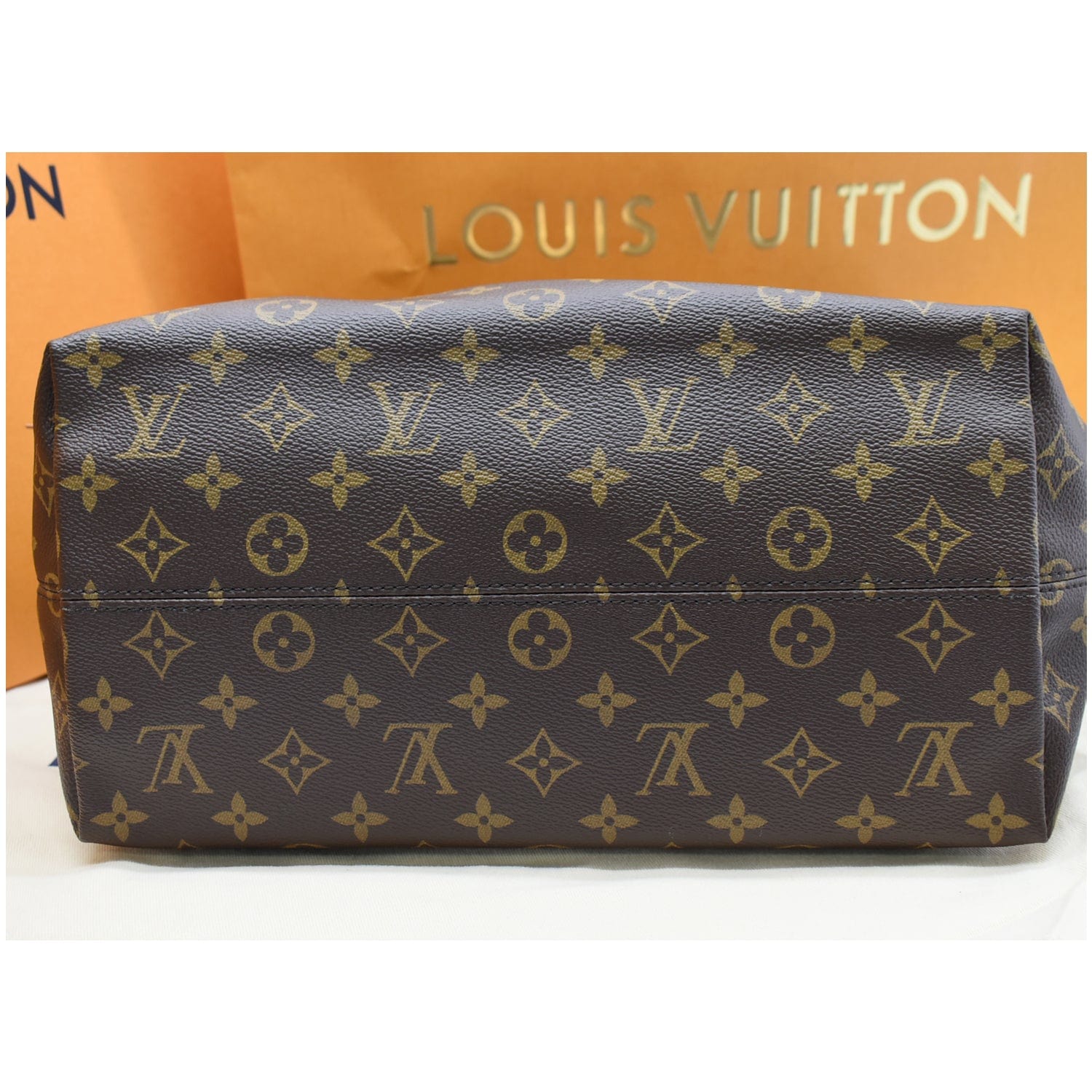 Louis Vuitton e Bag Monogram Canvas Brown 233431423