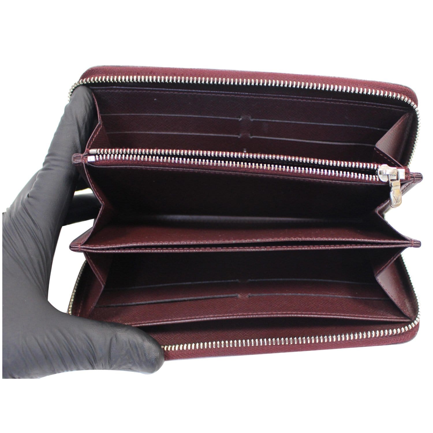 Louis Vuitton Key Wallet - 75 For Sale on 1stDibs