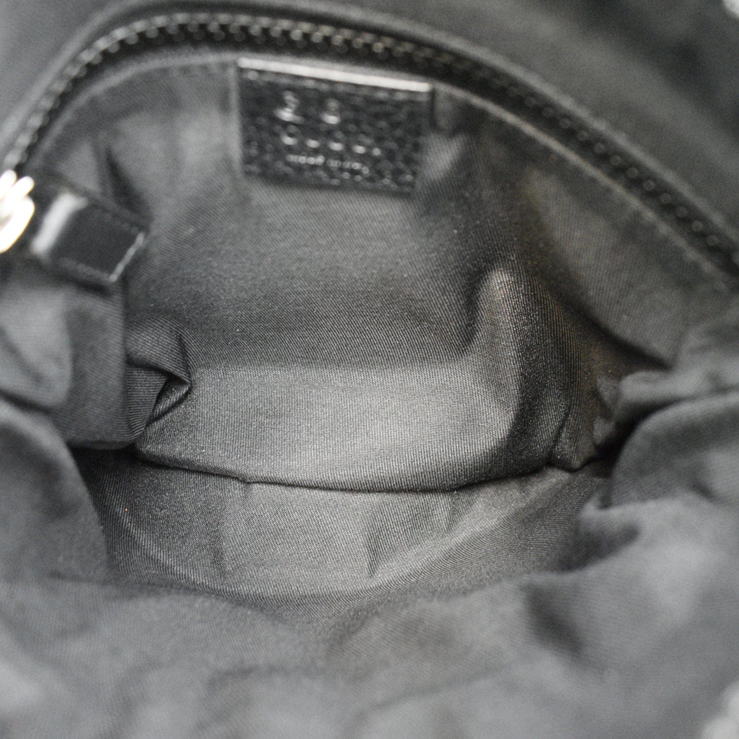 Laundry bag handbag Gucci Navy in Cotton - 29692995