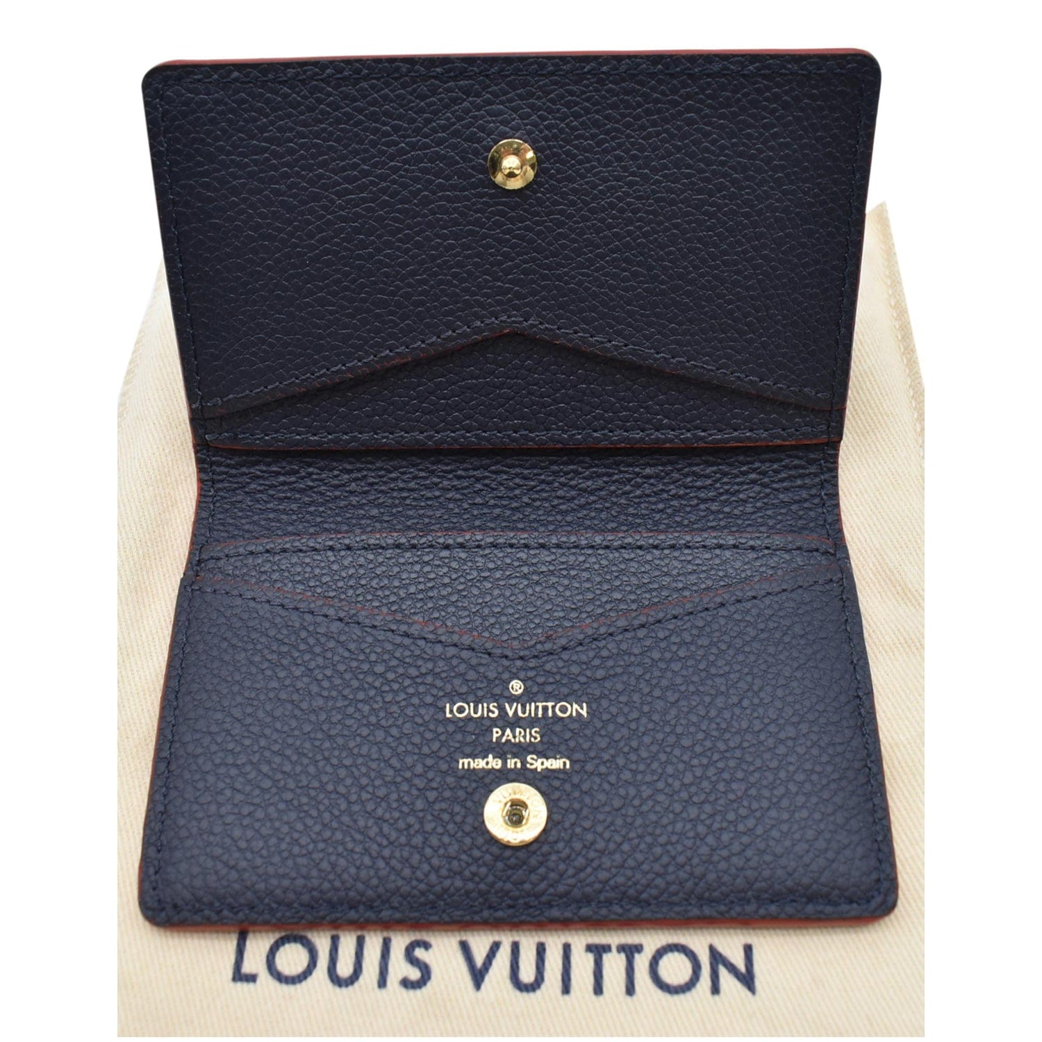 Louis Vuitton Trunk Multicartes in Black