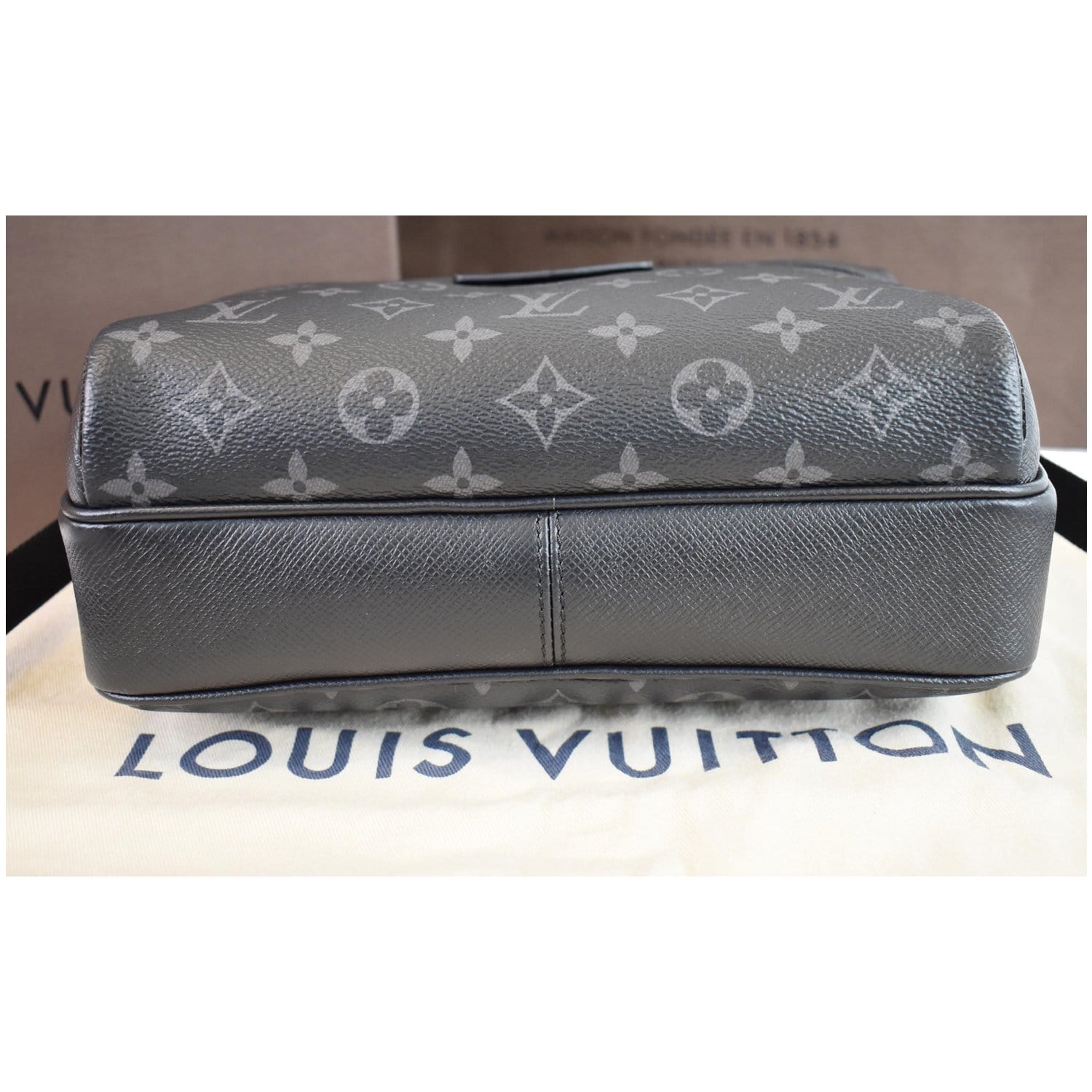 Louis Vuitton Black Monogram Eclipse Canvas and Taiga Leather Outdoor Messenger  Bag Louis Vuitton