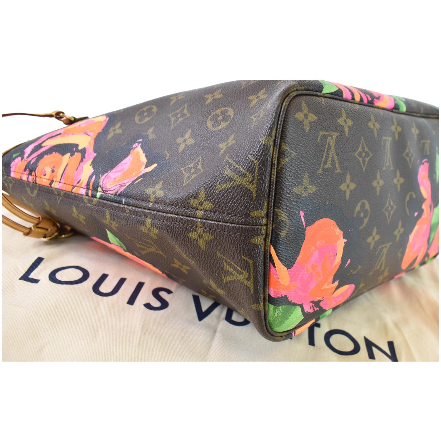 Pre-Owned Louis Vuitton Neverfull MM Monogram R oses MM Brown 