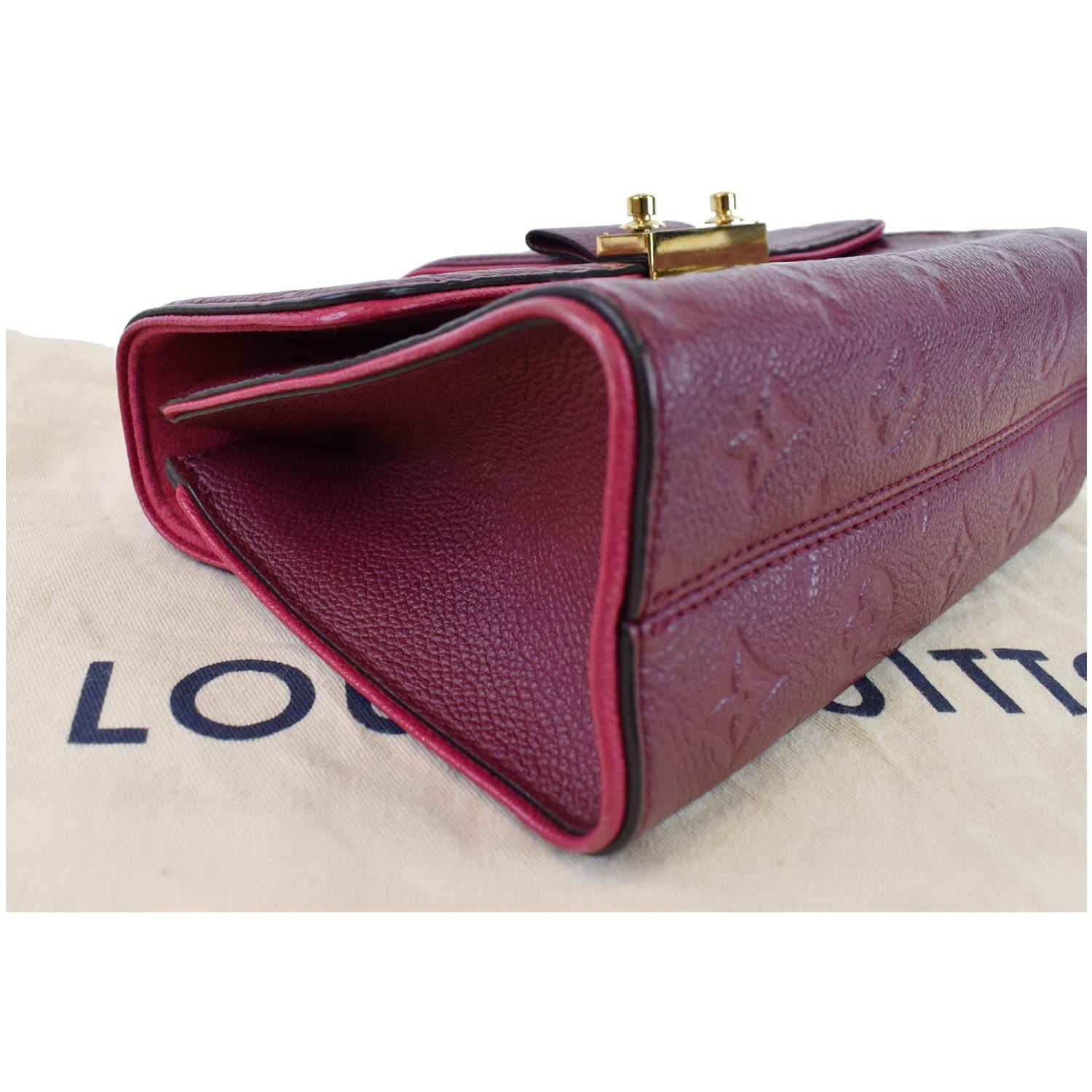 Saint sulpice leather handbag Louis Vuitton Red in Leather - 29858701
