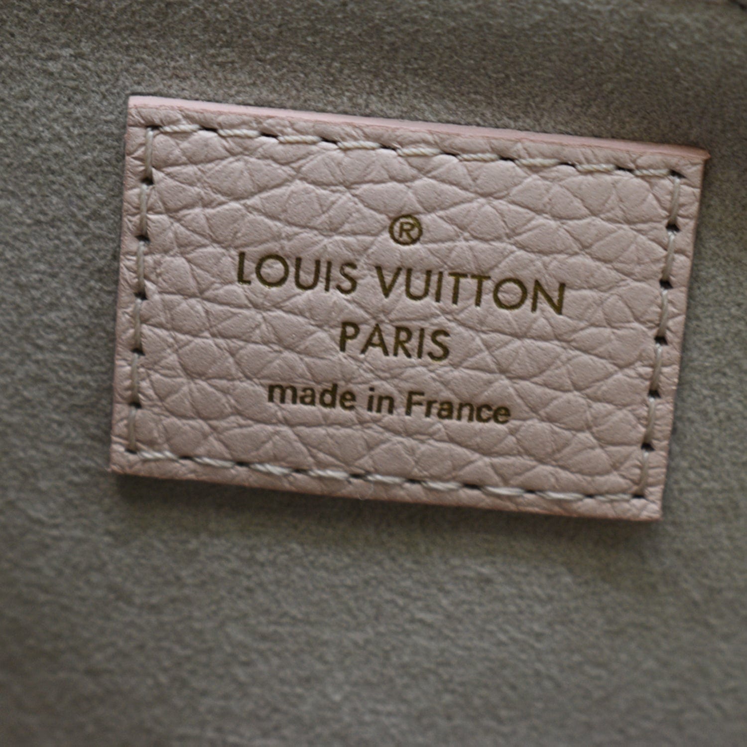 Louis Vuitton - Volta Taurillon Leather Bag Noir